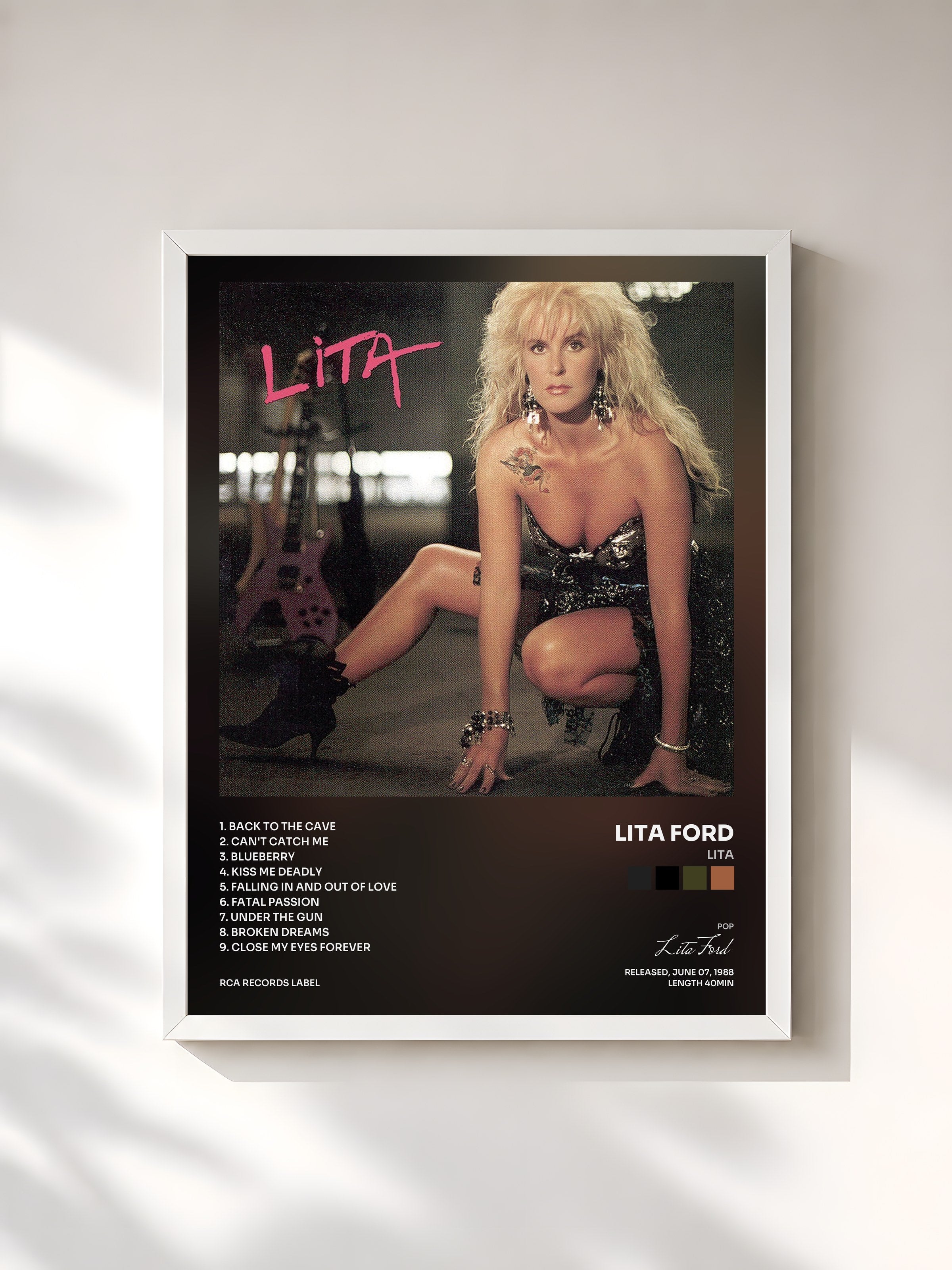 #blanc Tableau de l'album Lita de Lita Ford, cadre blanc, imprimé et encadré en France