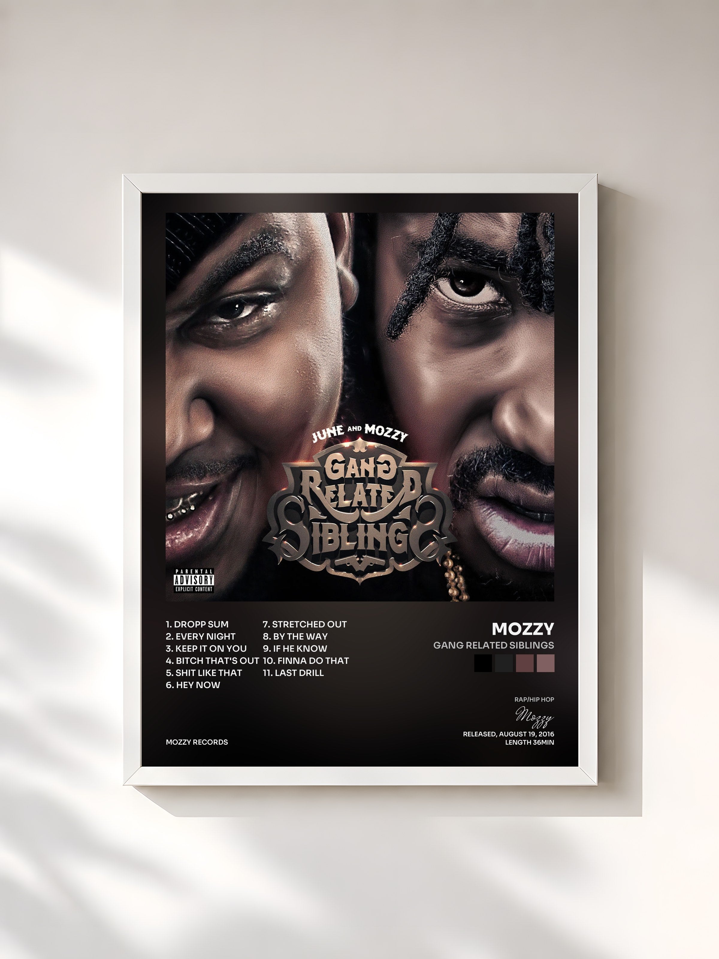 #blanc Tableau de l'album Gang Related Siblings de Mozzy, cadre blanc, imprimé et encadré en France