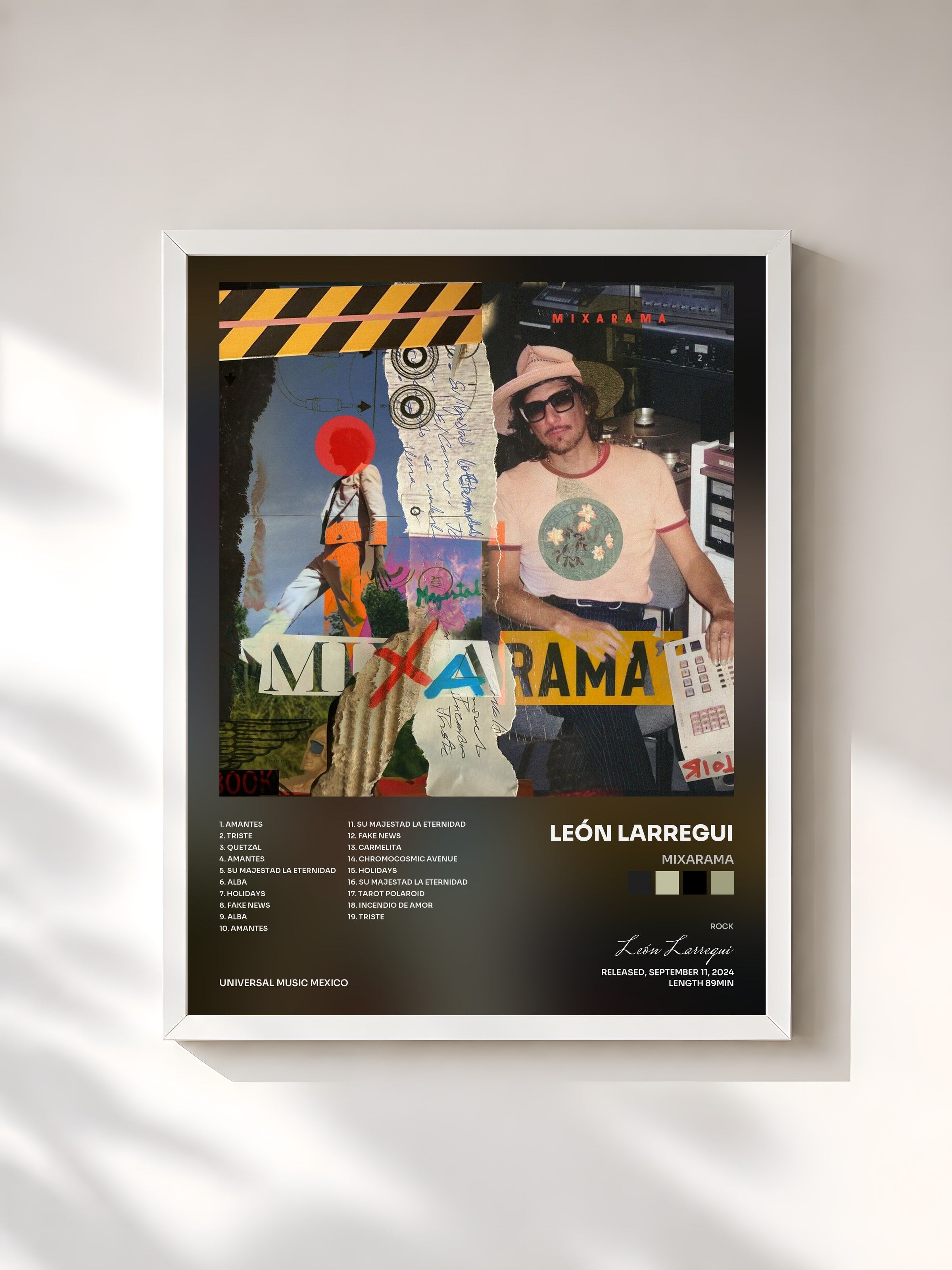 #blanc Tableau de l'album Mixarama de León Larregui, cadre blanc, imprimé et encadré en France