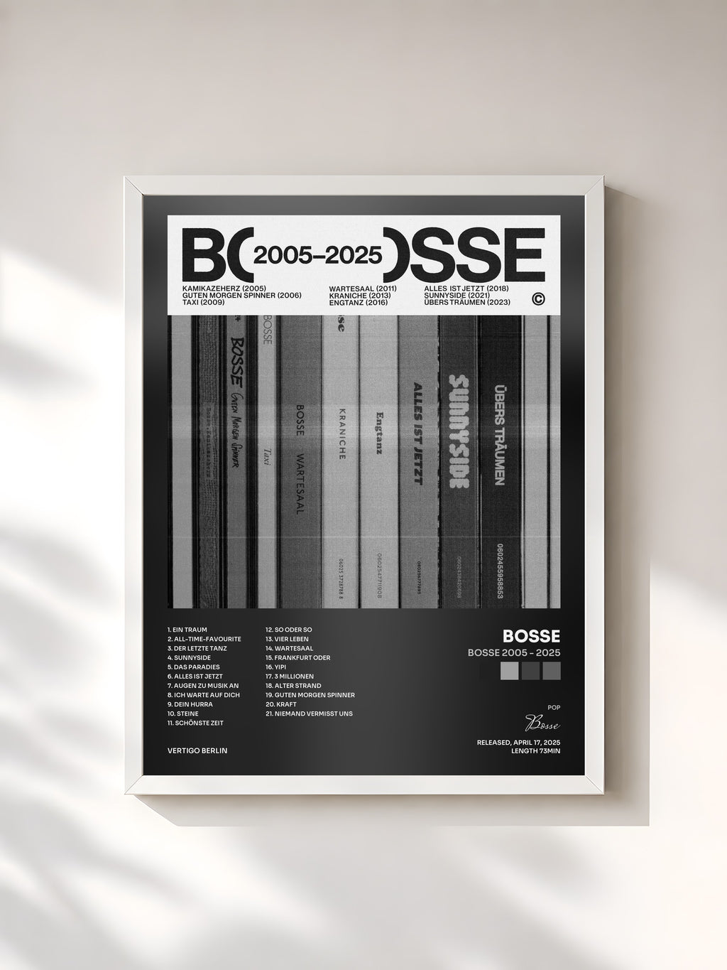 #blanc Tableau de l'album BOSSE 2005 - 2025 de Bosse, cadre blanc, imprimé et encadré en France