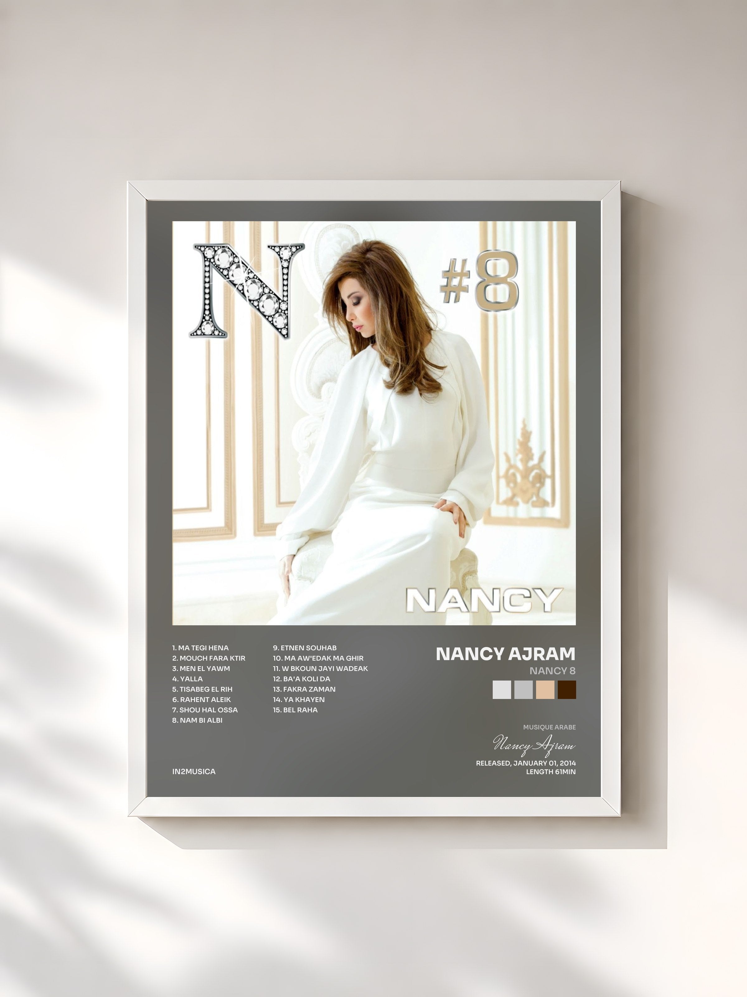 #blanc Tableau de l'album Nancy 8 de Nancy Ajram, cadre blanc, imprimé et encadré en France