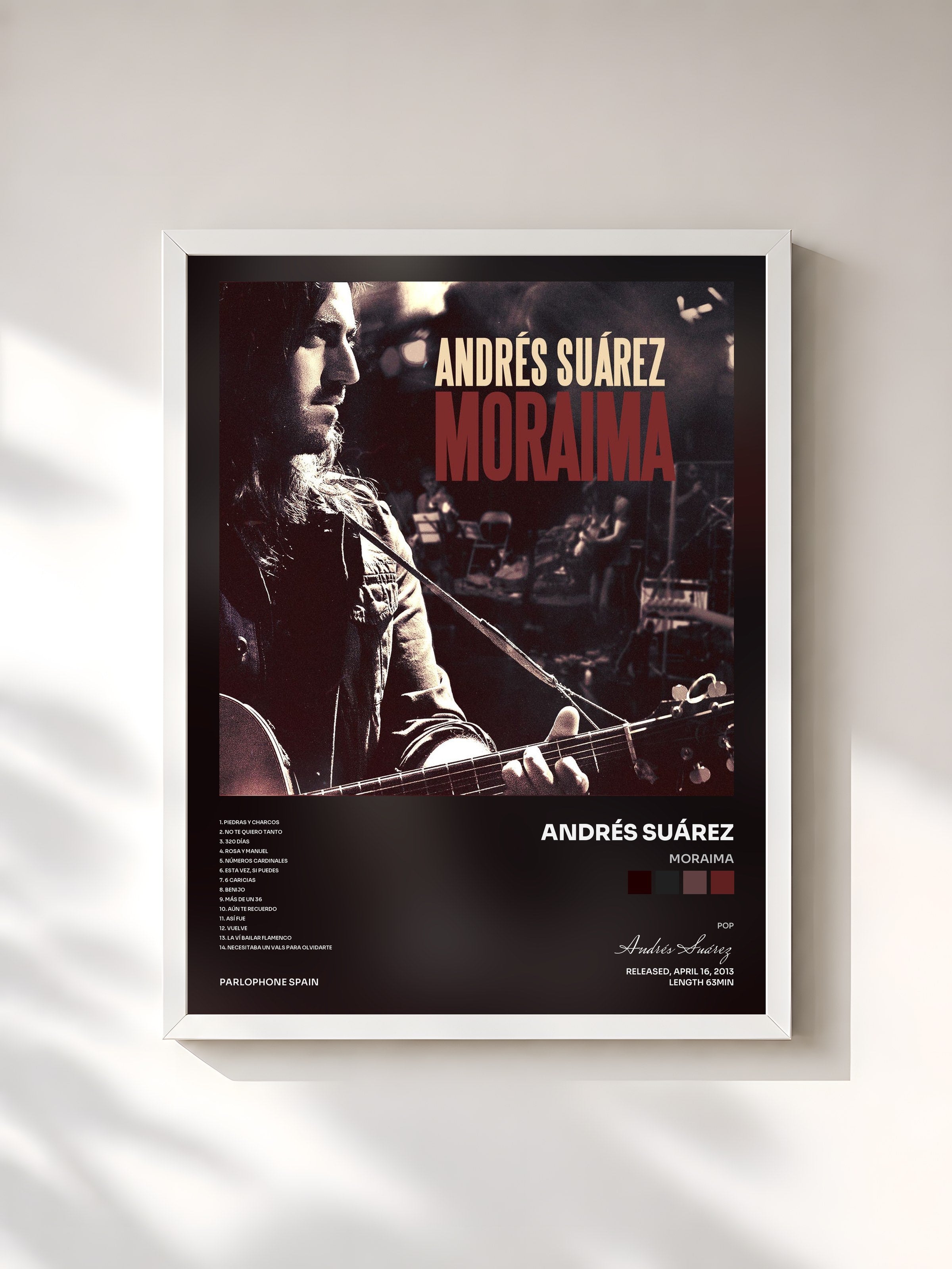 #blanc Tableau de l'album Moraima de Andrés Suárez, cadre blanc, imprimé et encadré en France