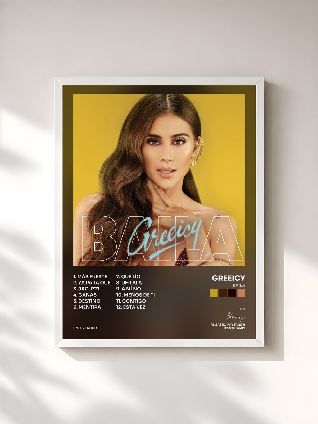 #blanc Tableau de l'album Baila de Greeicy, cadre blanc, imprimé et encadré en France