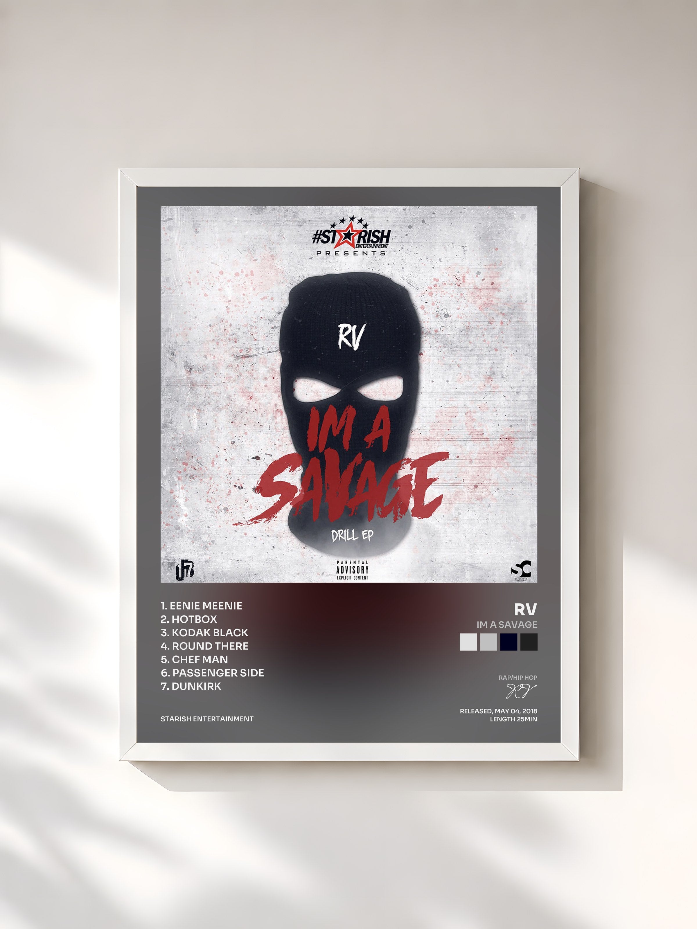#blanc Tableau de l'album IM A SAVAGE de RV, cadre blanc, imprimé et encadré en France
