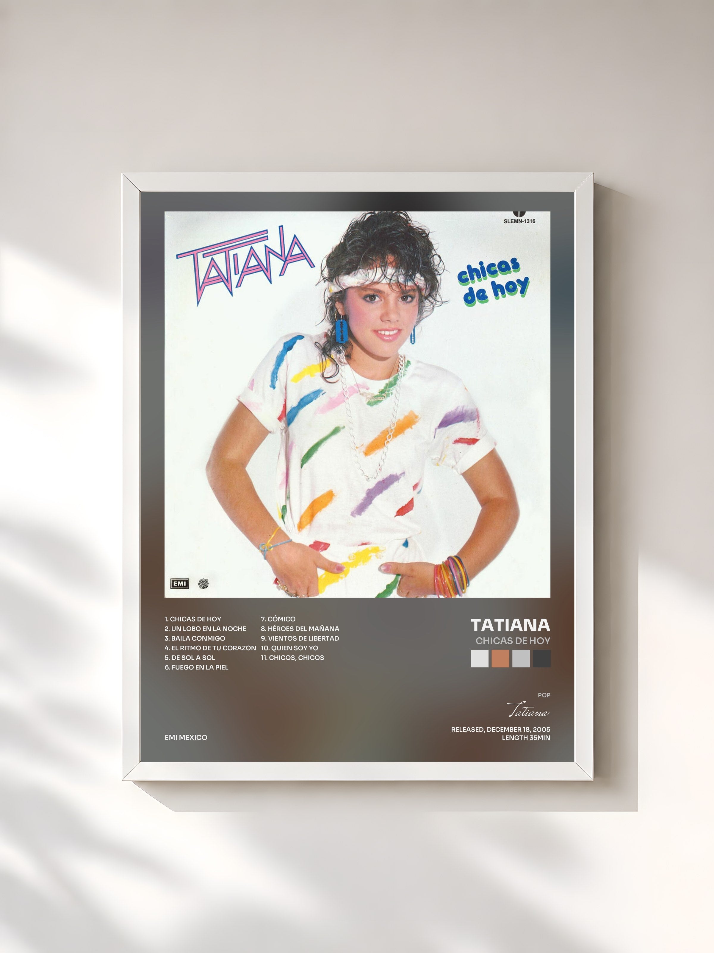 #blanc Tableau de l'album Chicas De Hoy de Tatiana, cadre blanc, imprimé et encadré en France