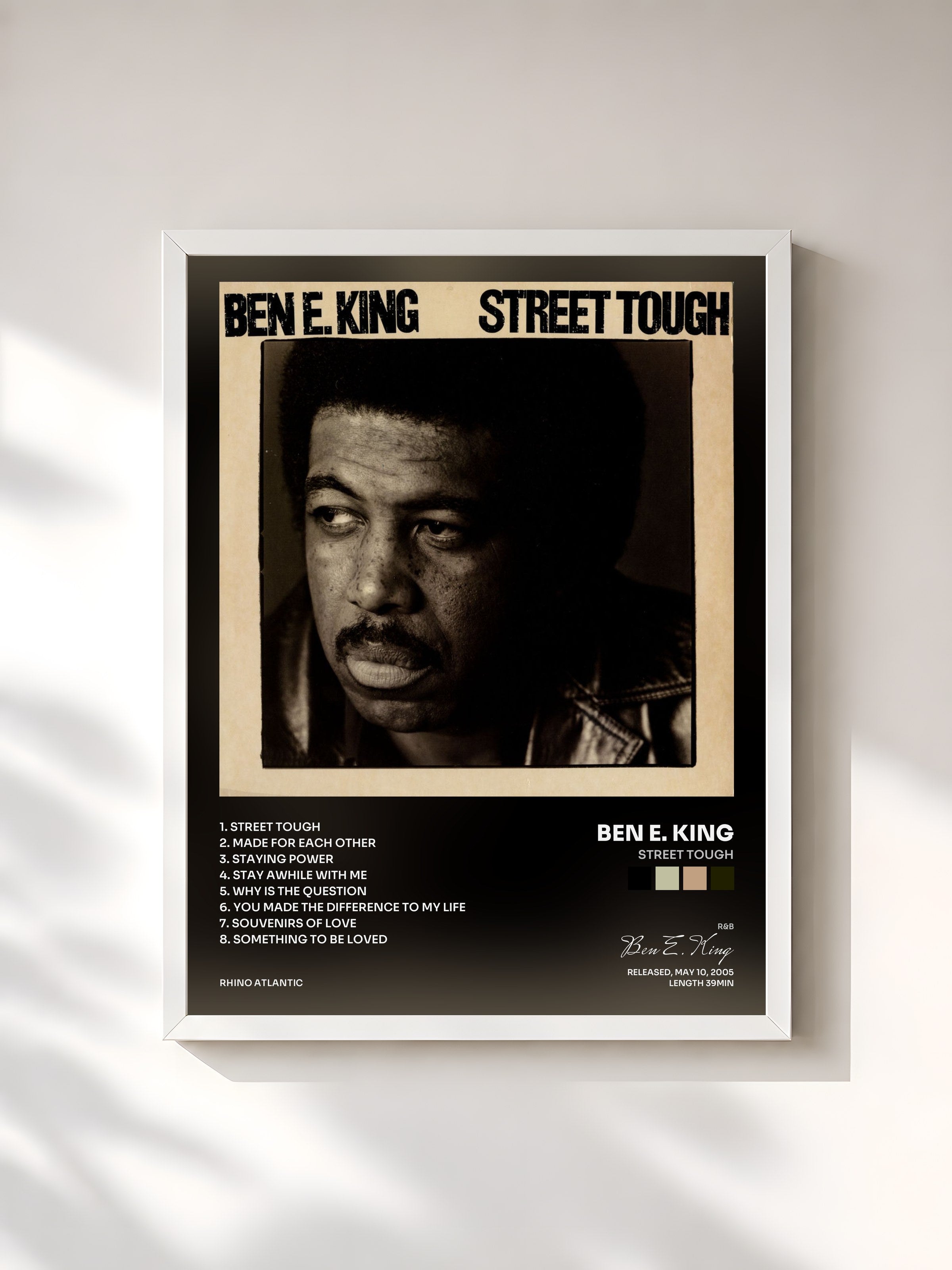 #blanc Tableau de l'album Street Tough de Ben E. King, cadre blanc, imprimé et encadré en France