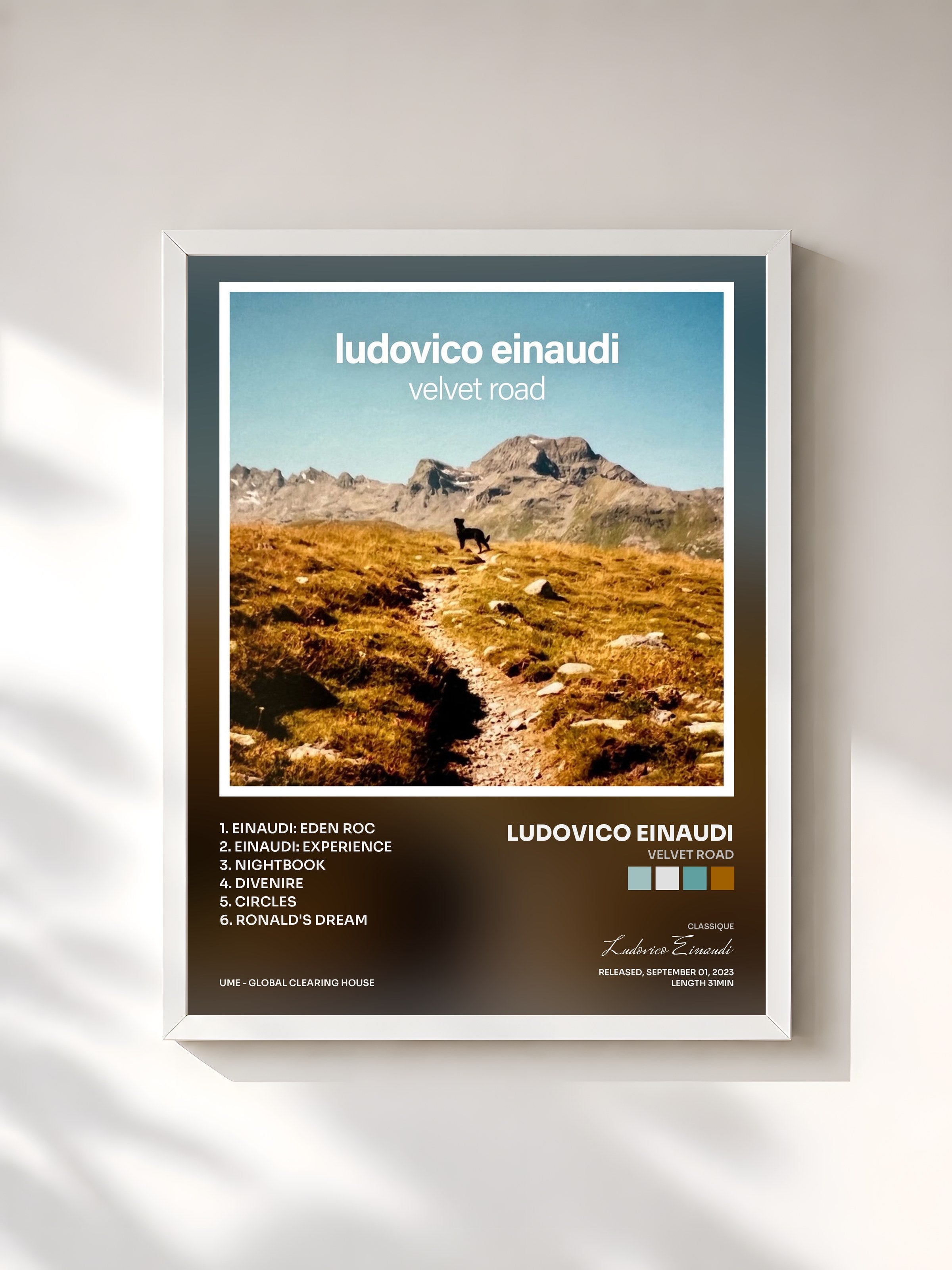 #blanc Tableau de l'album Velvet Road de Ludovico Einaudi, cadre blanc, imprimé et encadré en France