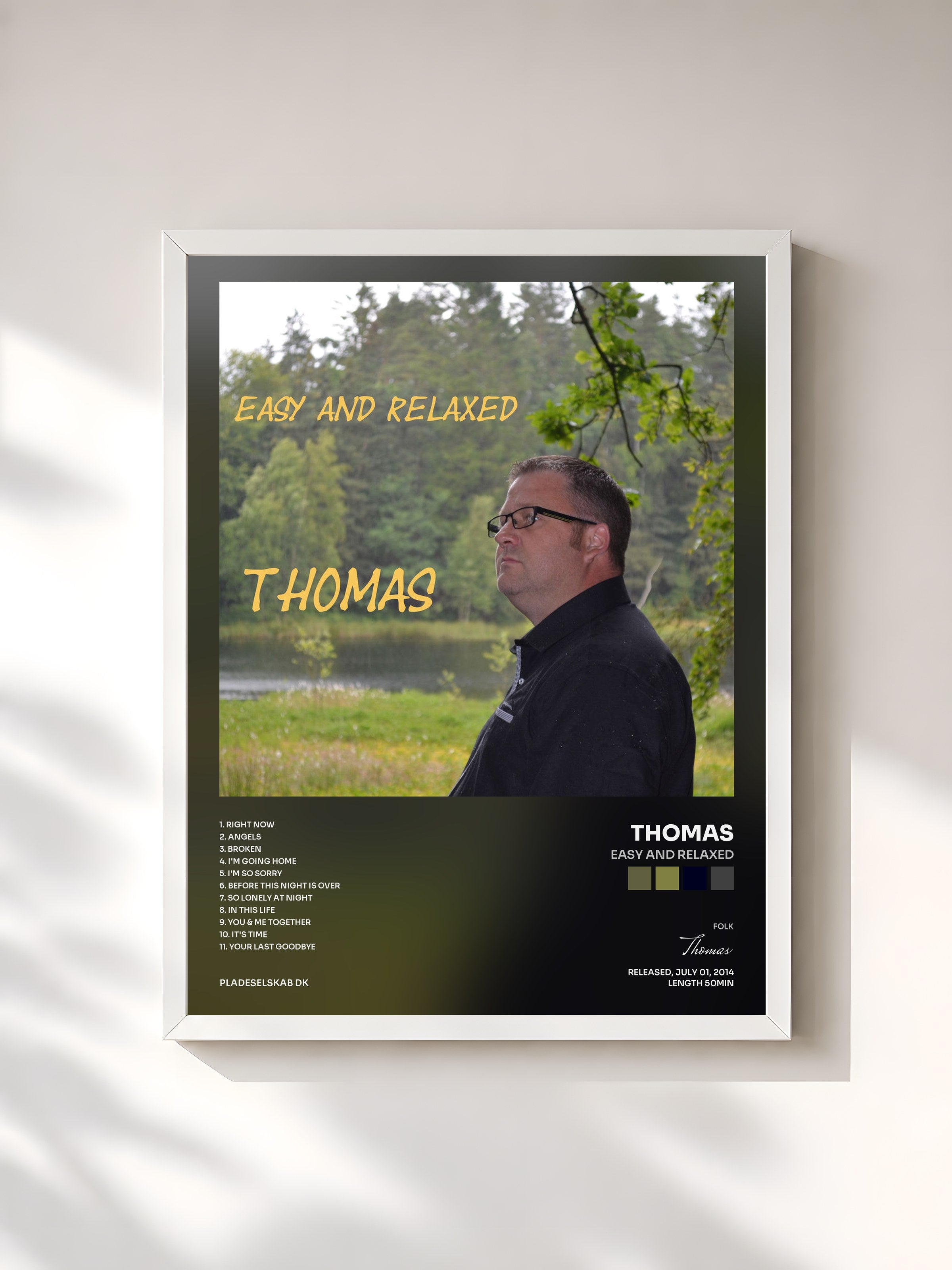 #blanc Tableau de l'album Easy and Relaxed de Thomas, cadre blanc, imprimé et encadré en France
