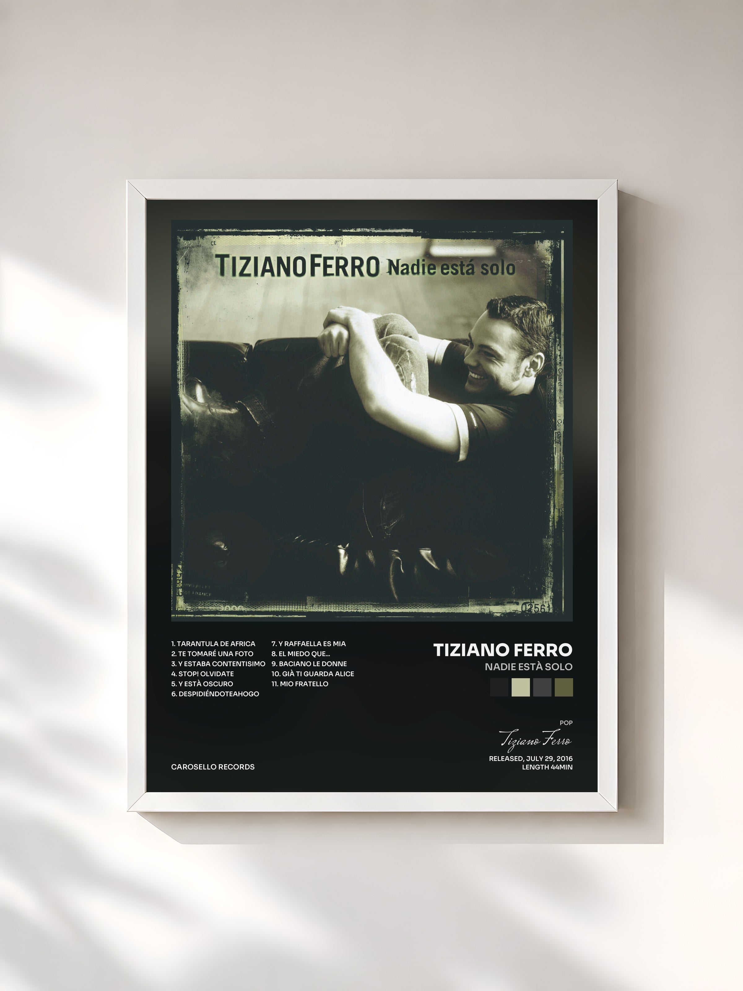 #blanc Tableau de l'album Nadie està solo de Tiziano Ferro, cadre blanc, imprimé et encadré en France