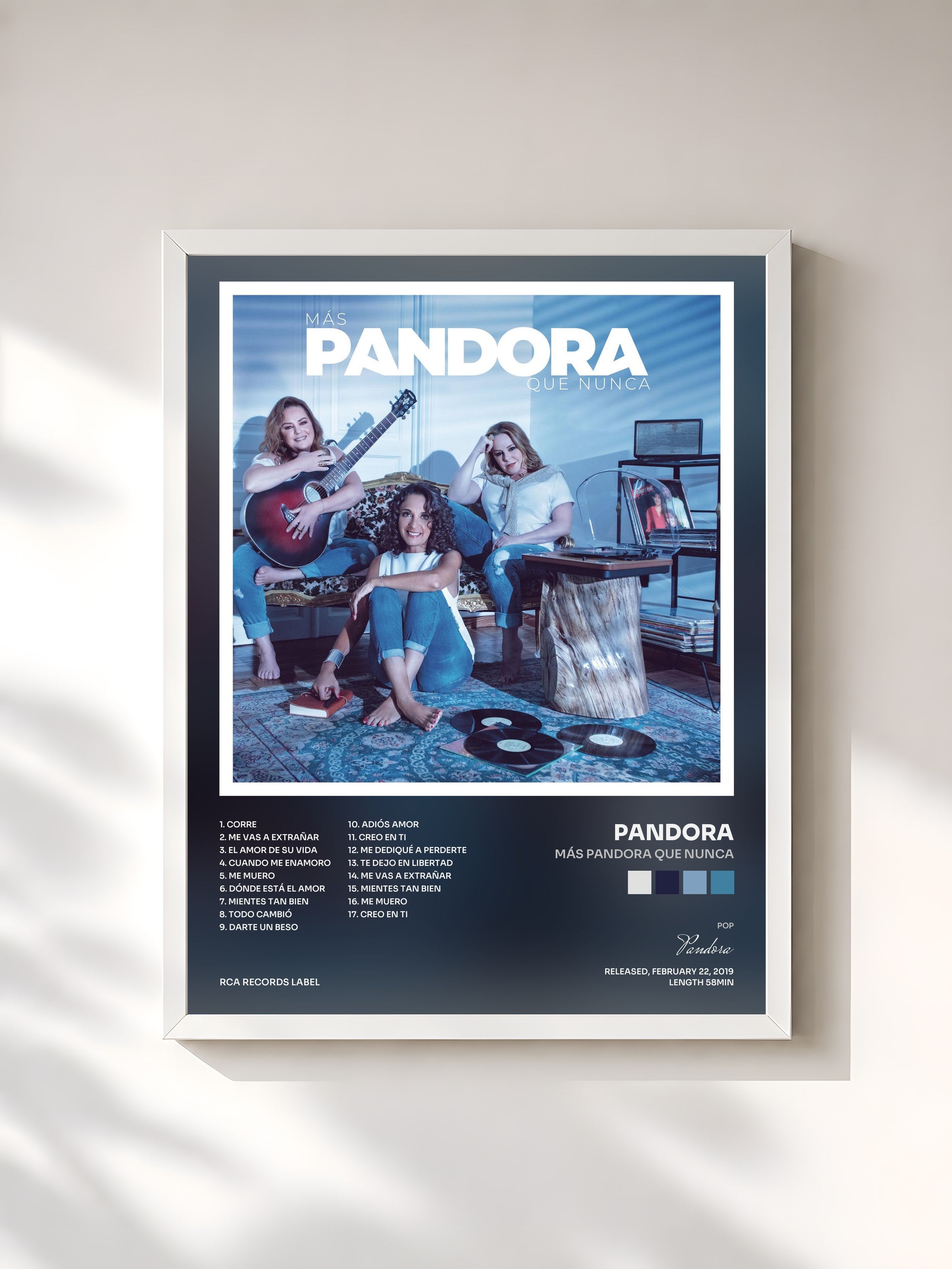 #blanc Tableau de l'album Más Pandora Que Nunca de Pandora, cadre blanc, imprimé et encadré en France