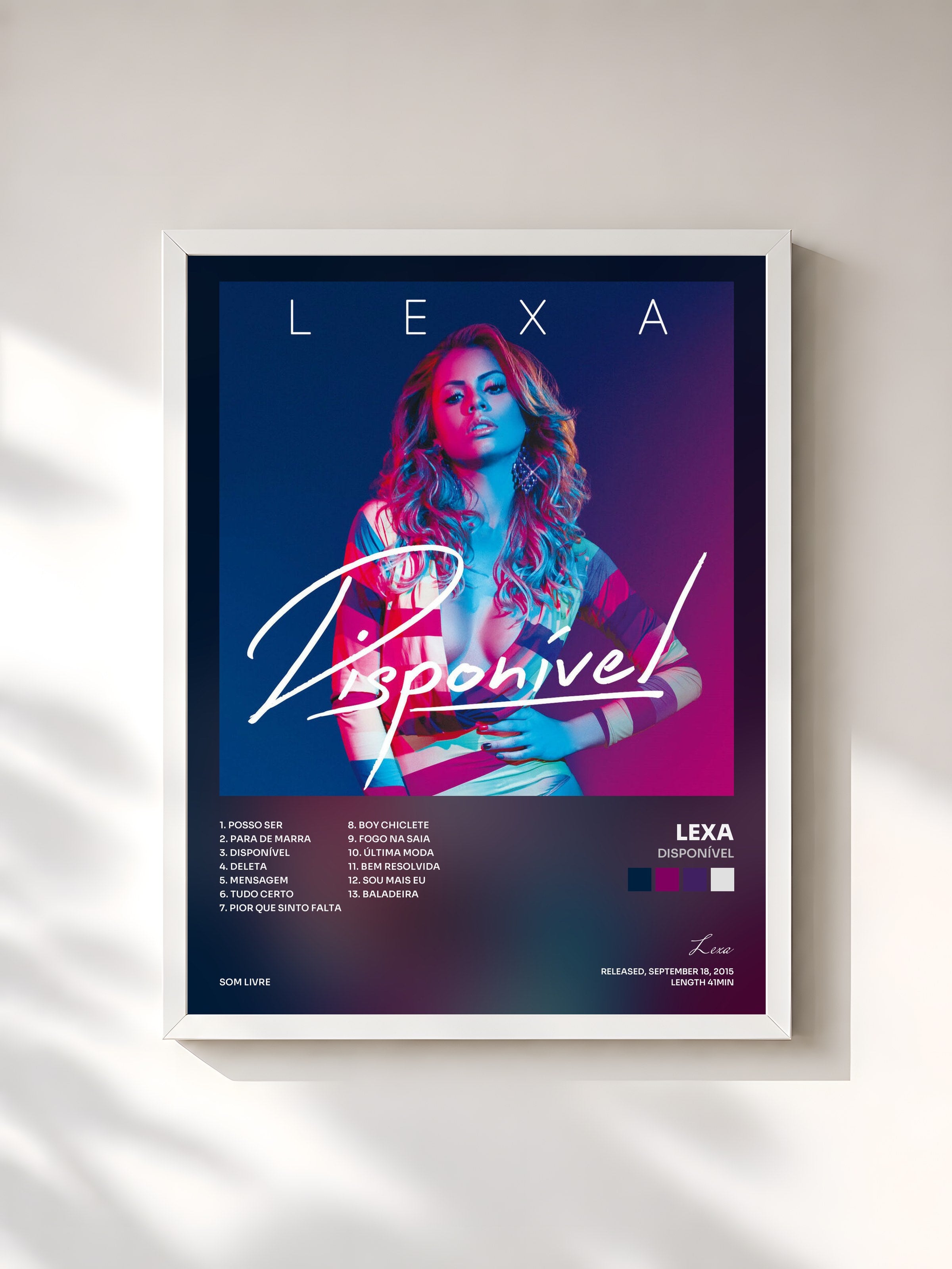 #blanc Tableau de l'album Disponível de Lexa, cadre blanc, imprimé et encadré en France