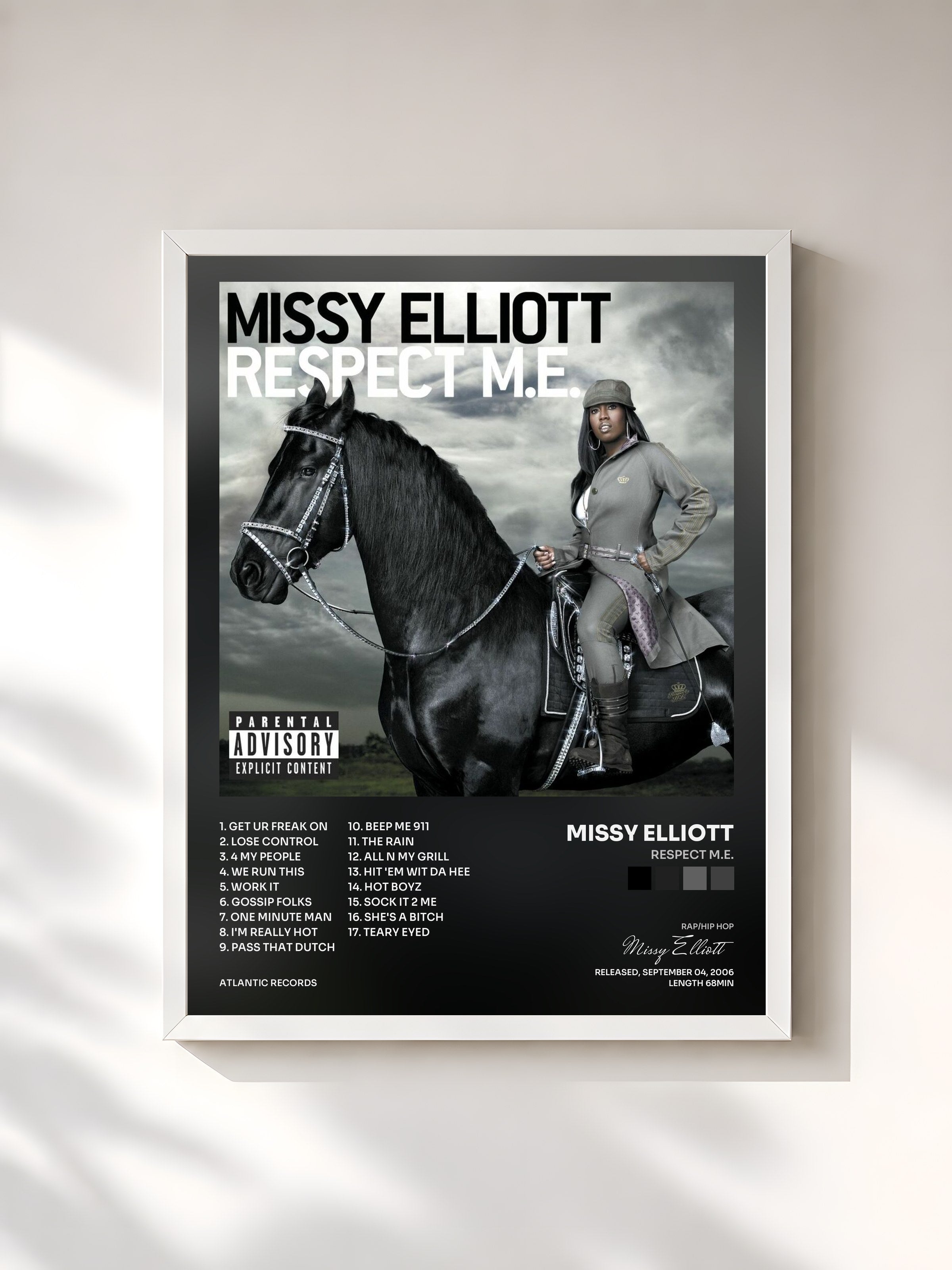 #blanc Tableau de l'album Respect M.E. de Missy Elliott, cadre blanc, imprimé et encadré en France