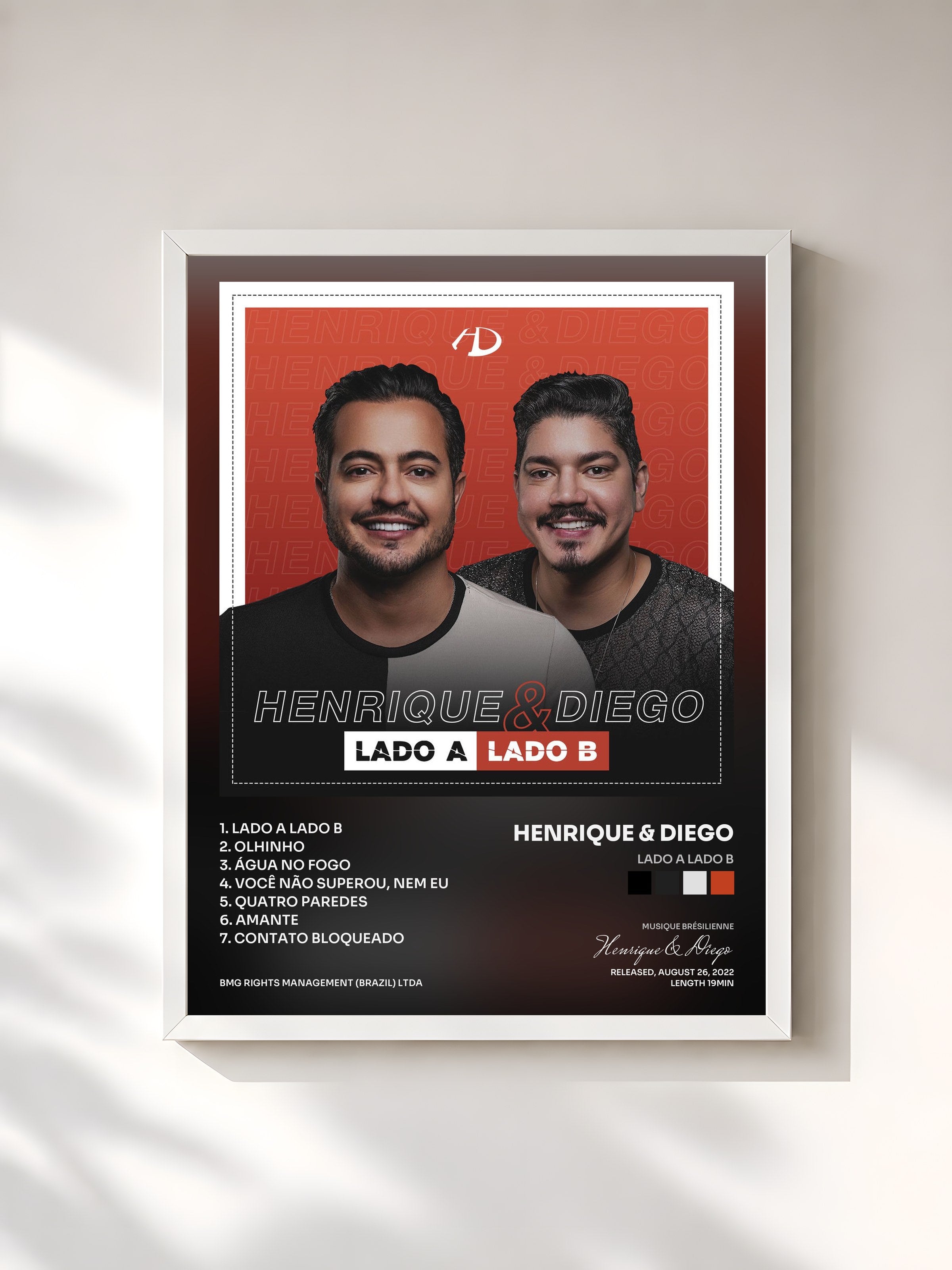 #blanc Tableau de l'album Lado A Lado B de Henrique & Diego, cadre blanc, imprimé et encadré en France