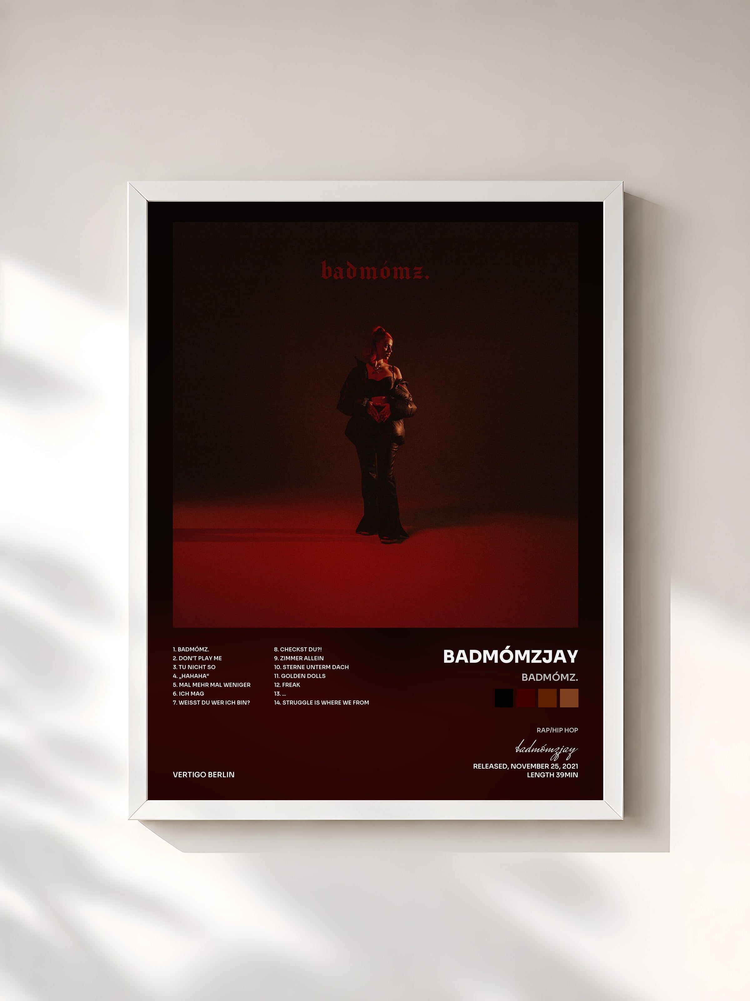 #blanc Tableau de l'album badmómz. de badmómzjay, cadre blanc, imprimé et encadré en France