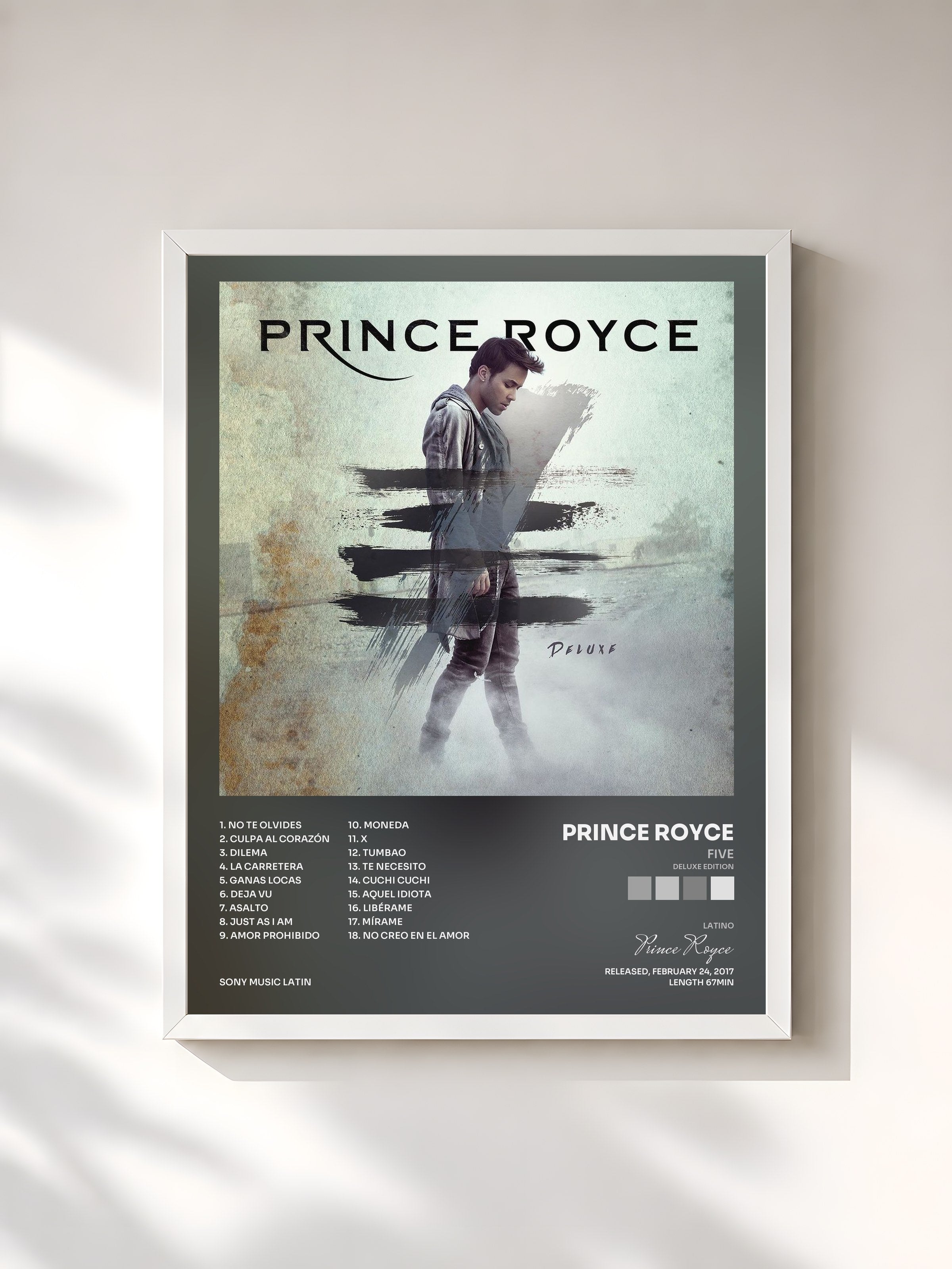 #blanc Tableau de l'album FIVE (Deluxe Edition) de Prince Royce, cadre blanc, imprimé et encadré en France