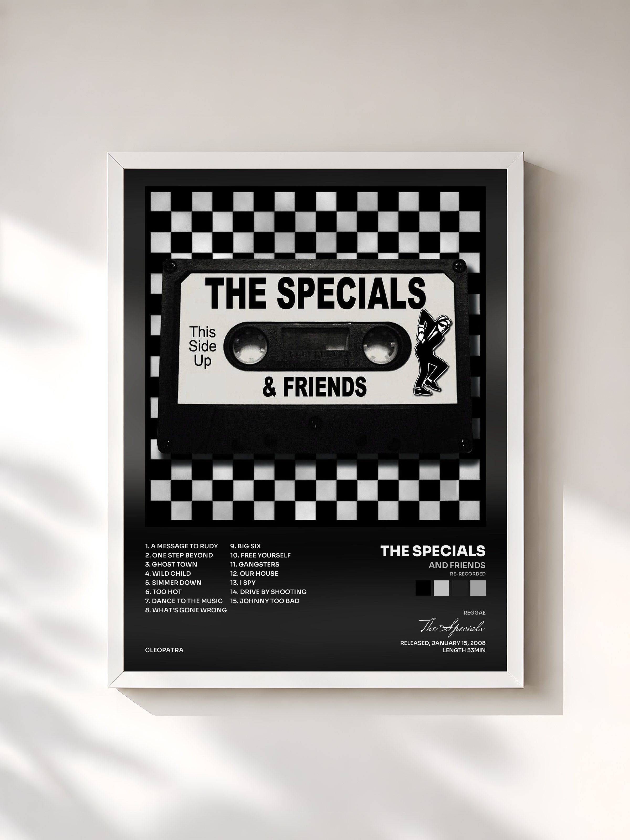 #blanc Tableau de l'album And Friends (Re-Recorded) de The Specials, cadre blanc, imprimé et encadré en France