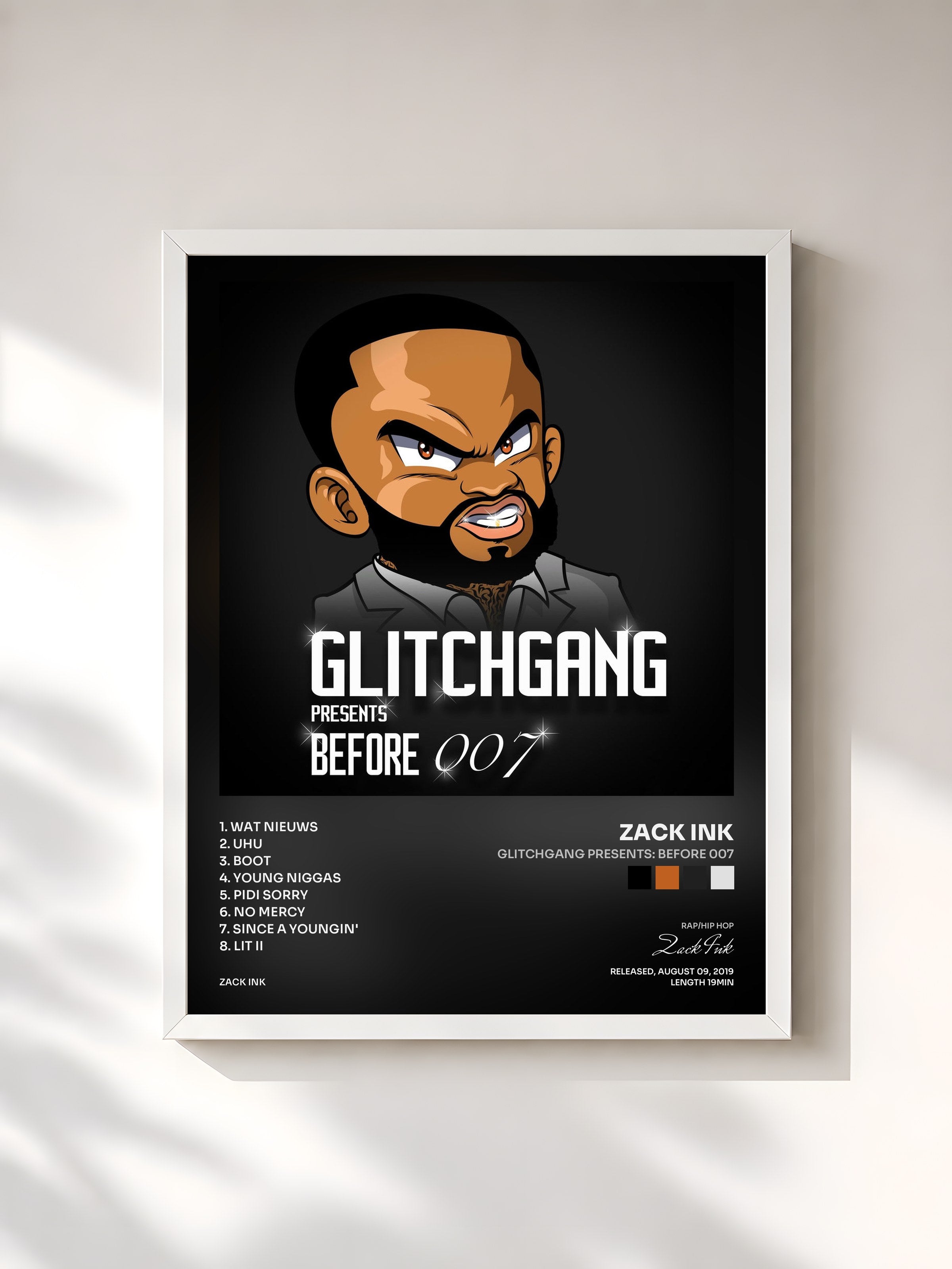 #blanc Tableau de l'album GlitchGang Presents: Before 007 de Zack Ink, cadre blanc, imprimé et encadré en France