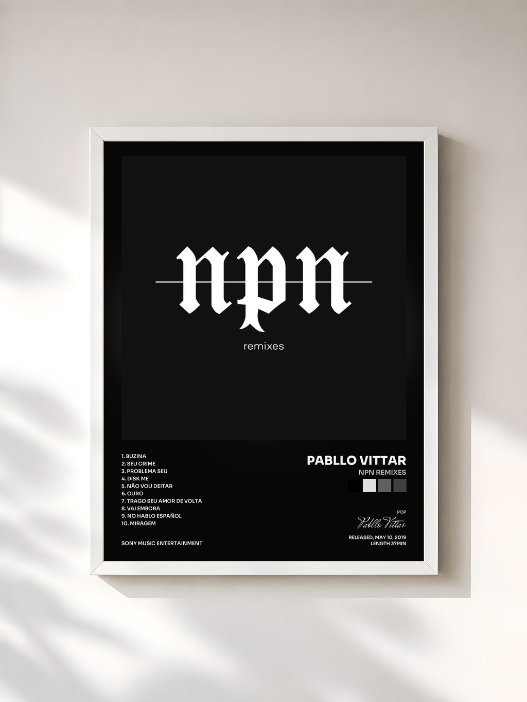 #blanc Tableau de l'album NPN Remixes de Pabllo Vittar, cadre blanc, imprimé et encadré en France