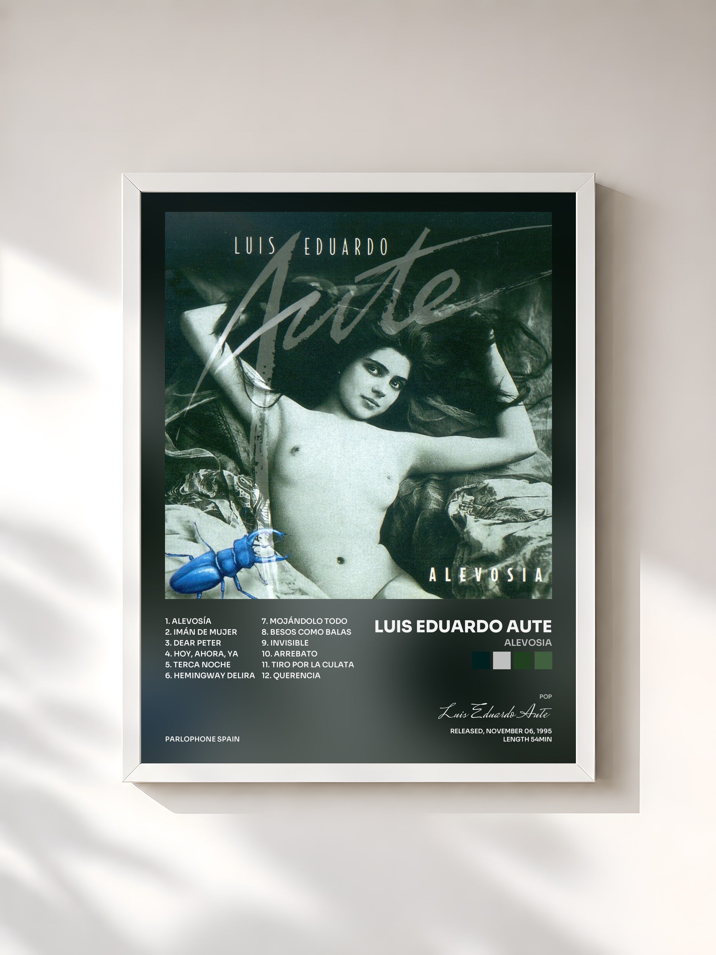 #blanc Tableau de l'album Alevosia de Luis Eduardo Aute, cadre blanc, imprimé et encadré en France