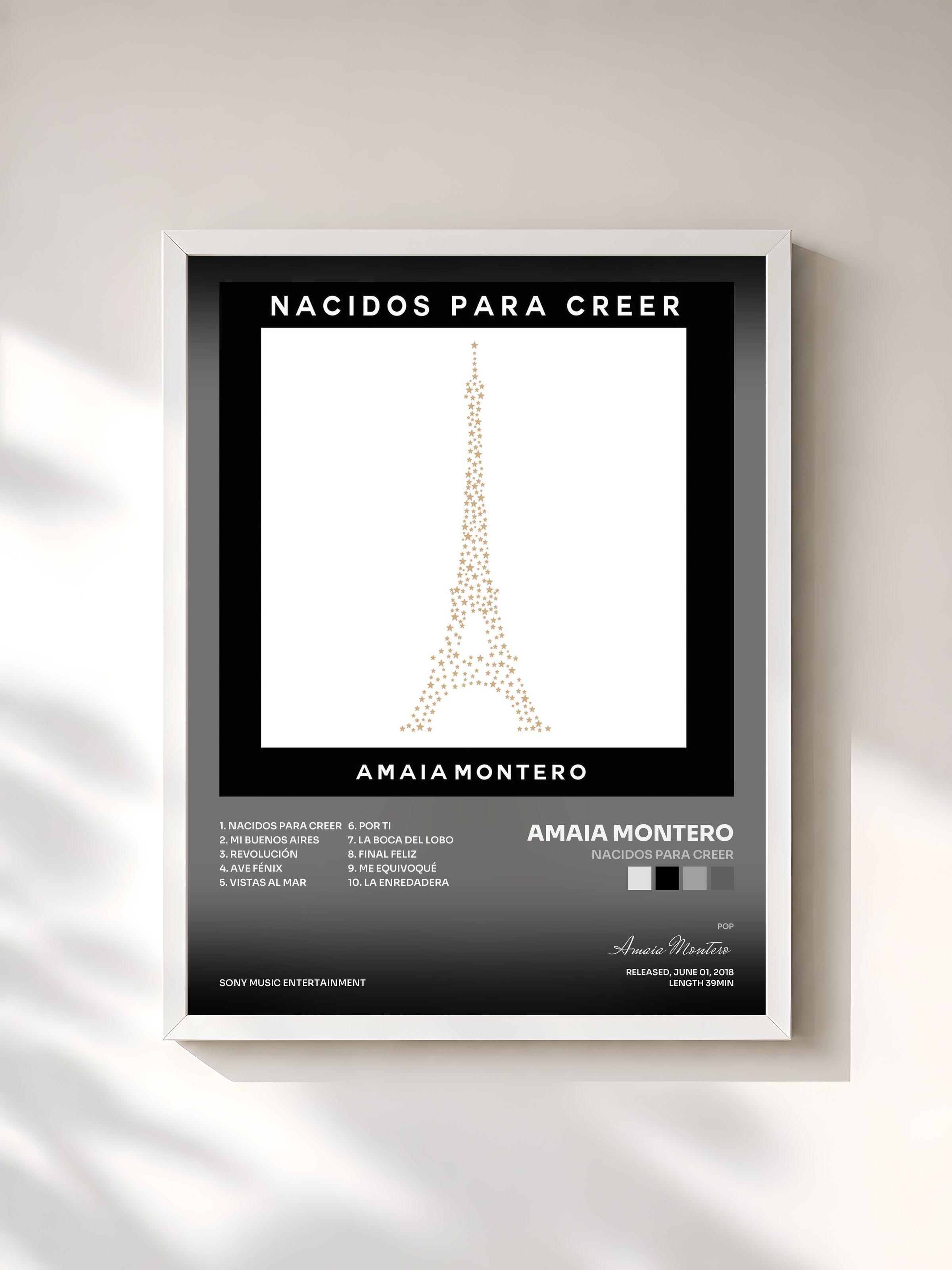 #blanc Tableau de l'album Nacidos para Creer de Amaia Montero, cadre blanc, imprimé et encadré en France