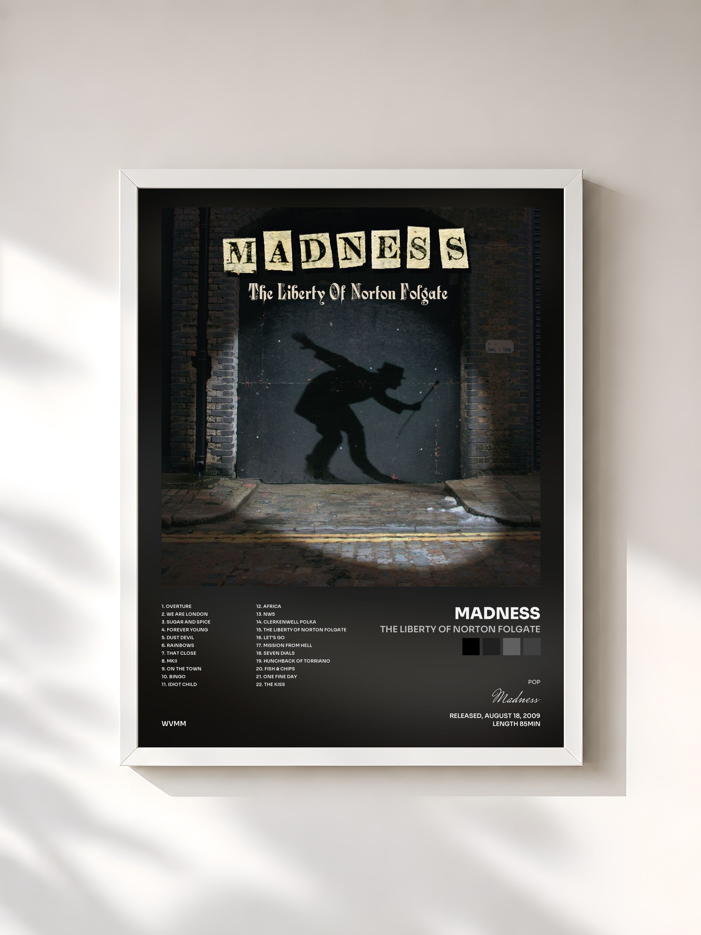 #blanc Tableau de l'album The Liberty of Norton Folgate de Madness, cadre blanc, imprimé et encadré en France