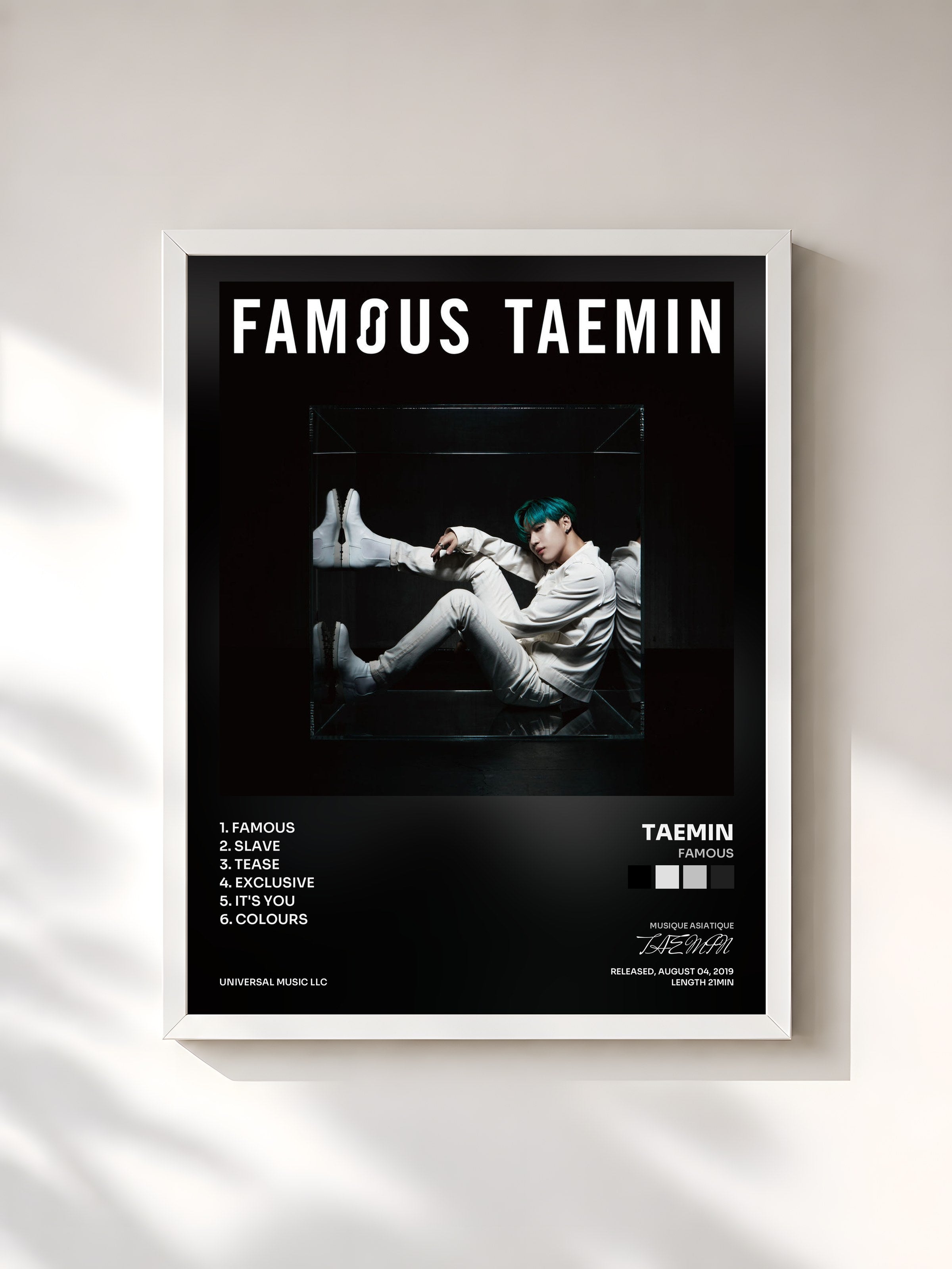 #blanc Tableau de l'album Famous de TAEMIN, cadre blanc, imprimé et encadré en France