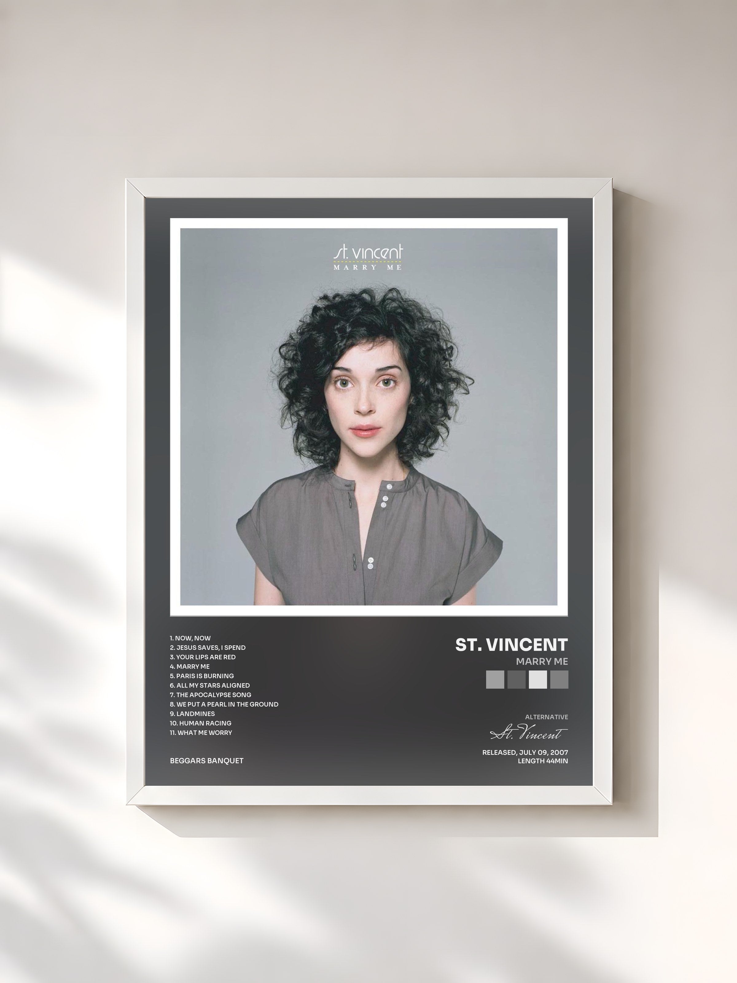 #blanc Tableau de l'album Marry Me de St. Vincent, cadre blanc, imprimé et encadré en France