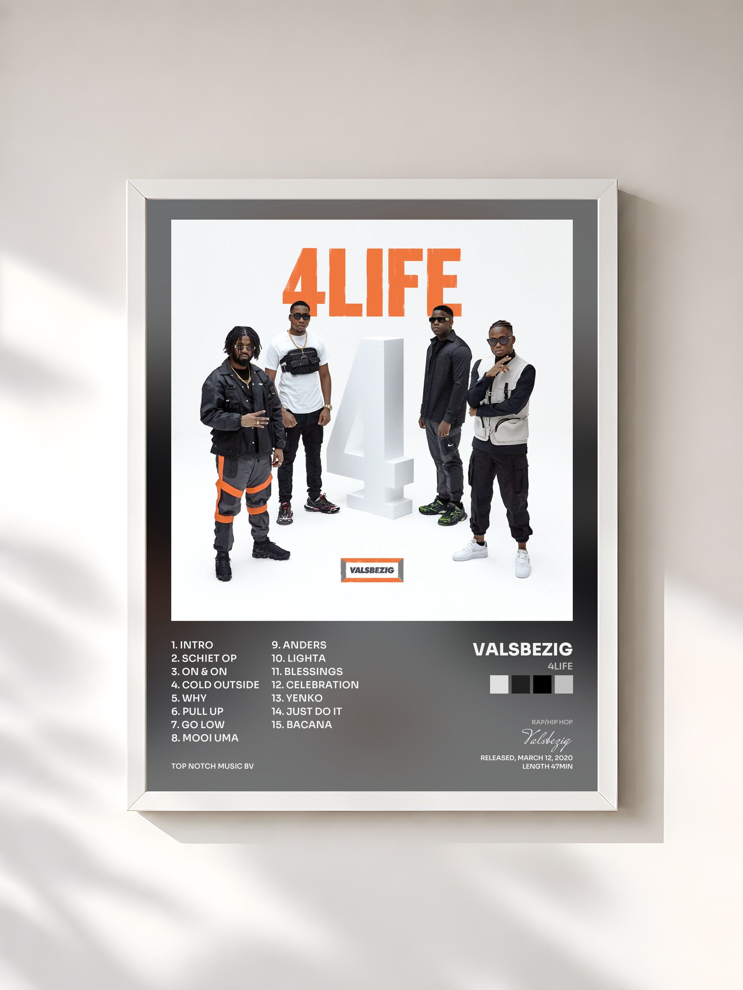 #blanc Tableau de l'album 4LIFE de Valsbezig, cadre blanc, imprimé et encadré en France