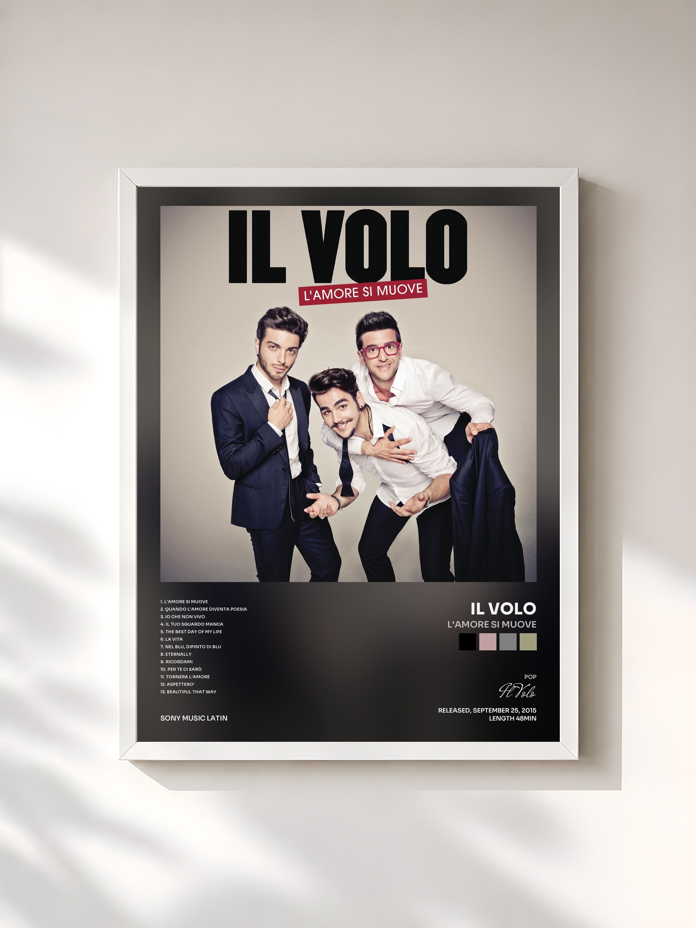 #blanc Tableau de l'album L'amore si muove de Il Volo, cadre blanc, imprimé et encadré en France