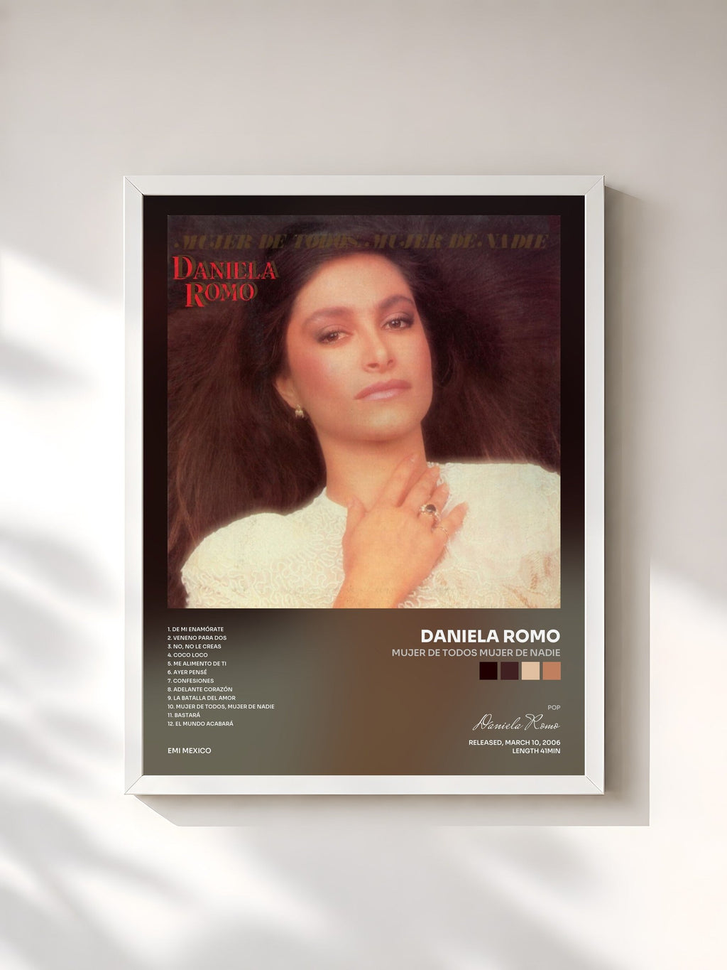 #blanc Mujer De Todos Mujer De Nadie von Daniela Romo als gerahmter Kunstdruck, weißer Rahmen, gedruckt und gerahmt in Frankreich