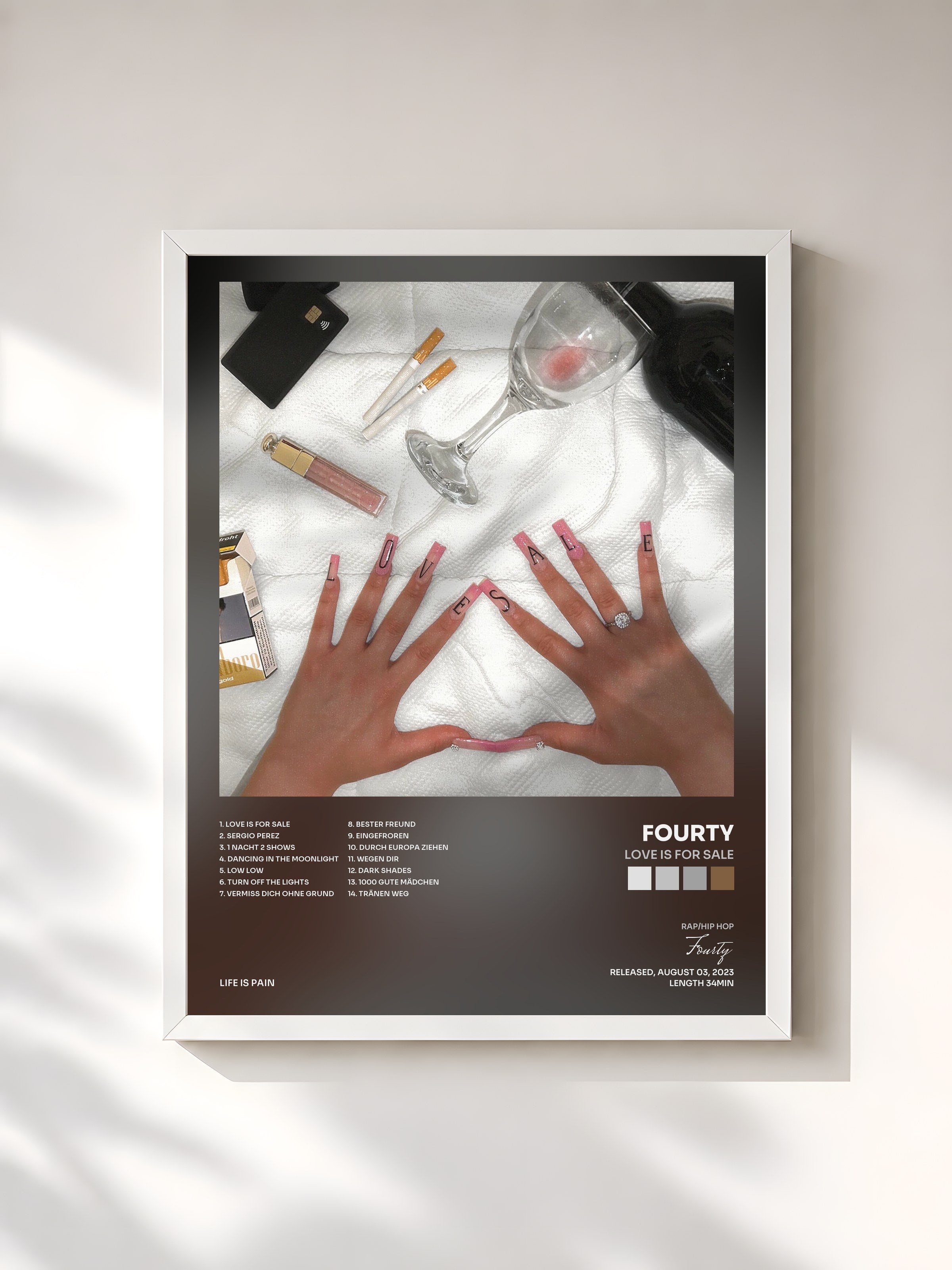 #blanc Tableau de l'album LOVE IS FOR SALE de Fourty, cadre blanc, imprimé et encadré en France