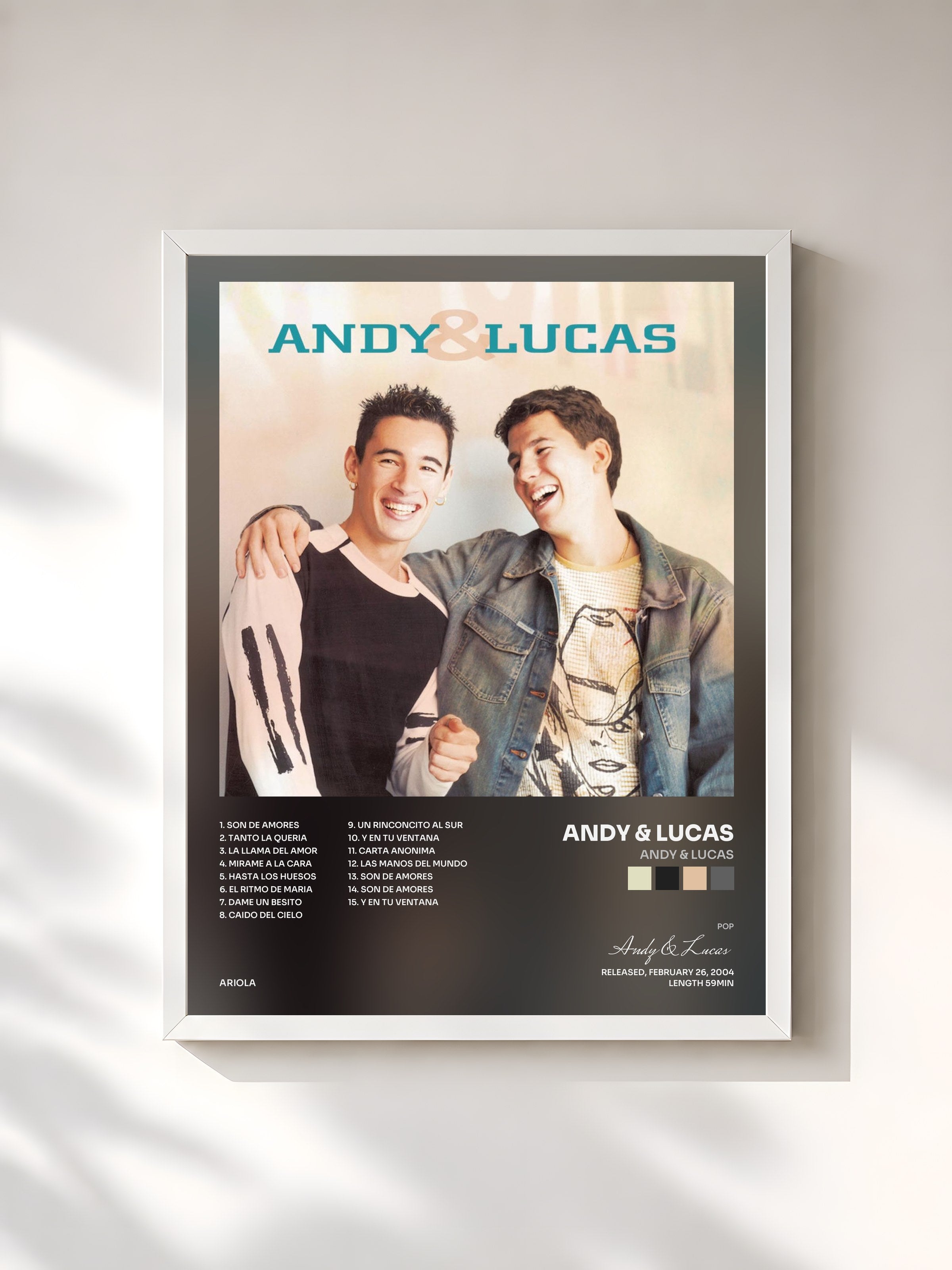#blanc Tableau de l'album Andy & Lucas de Andy & Lucas, cadre blanc, imprimé et encadré en France