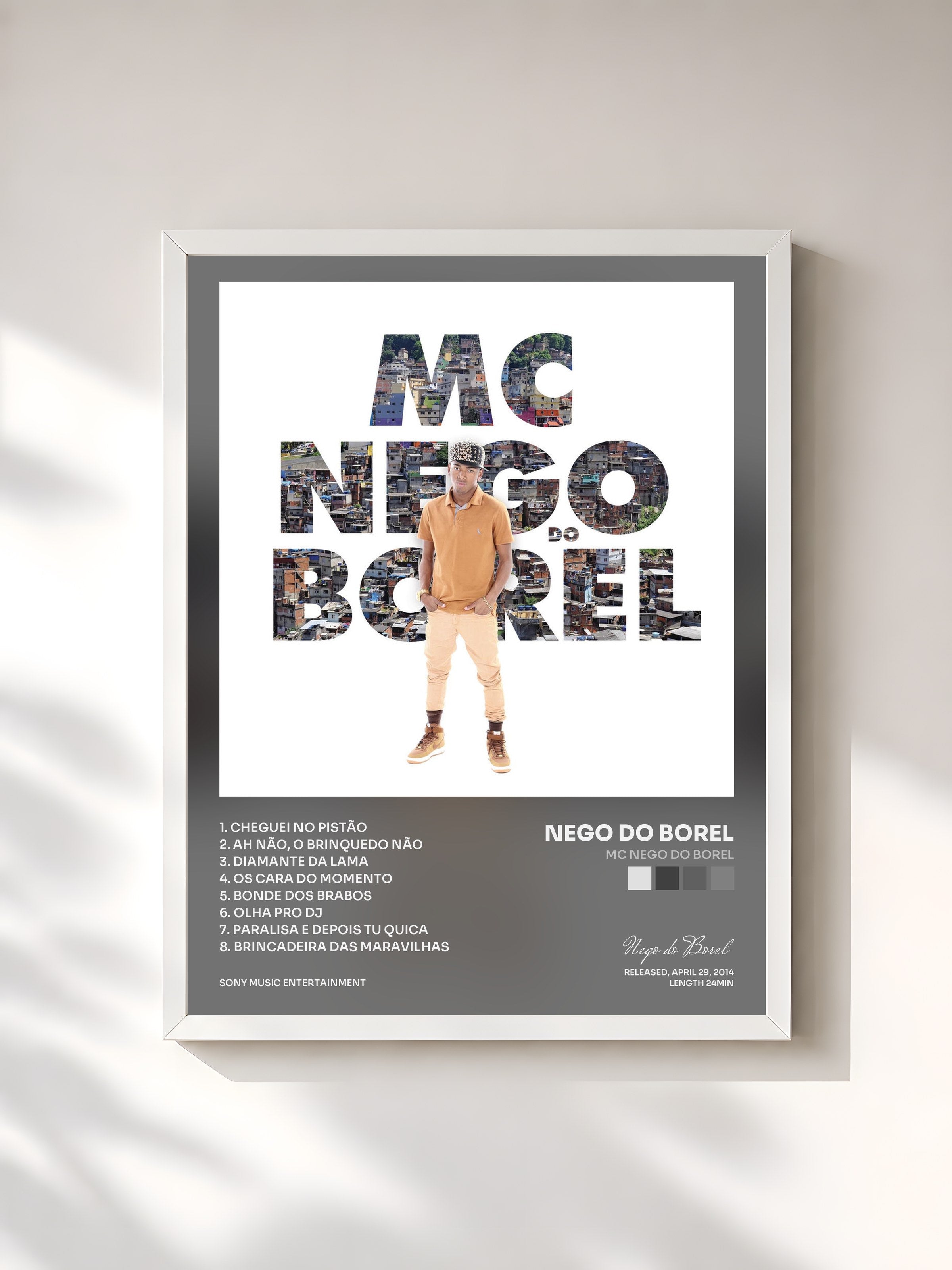 #blanc Tableau de l'album MC Nego do Borel de Nego do Borel, cadre blanc, imprimé et encadré en France