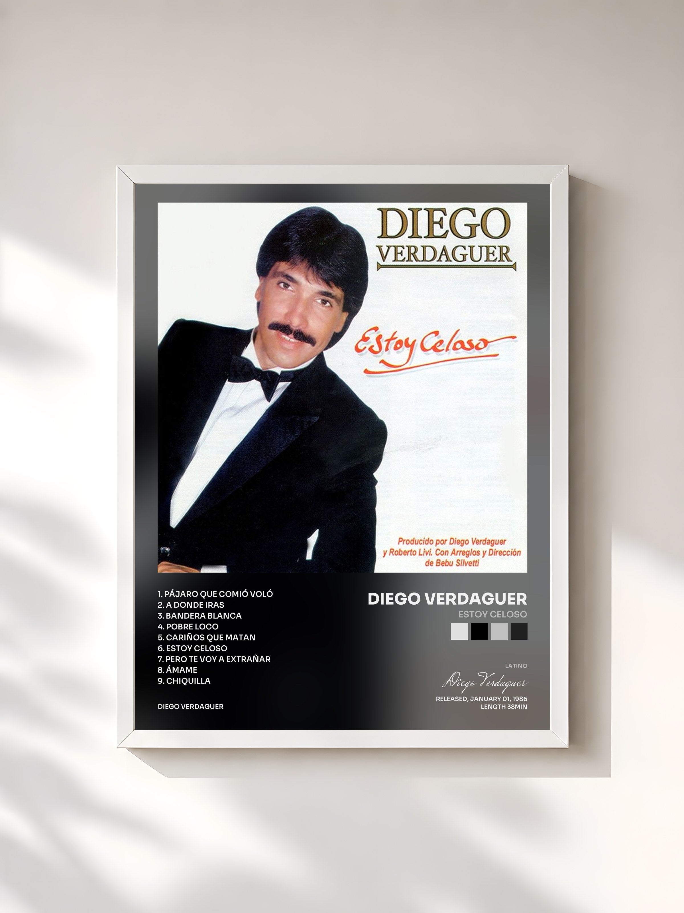 #blanc Tableau de l'album Estoy Celoso de Diego Verdaguer, cadre blanc, imprimé et encadré en France