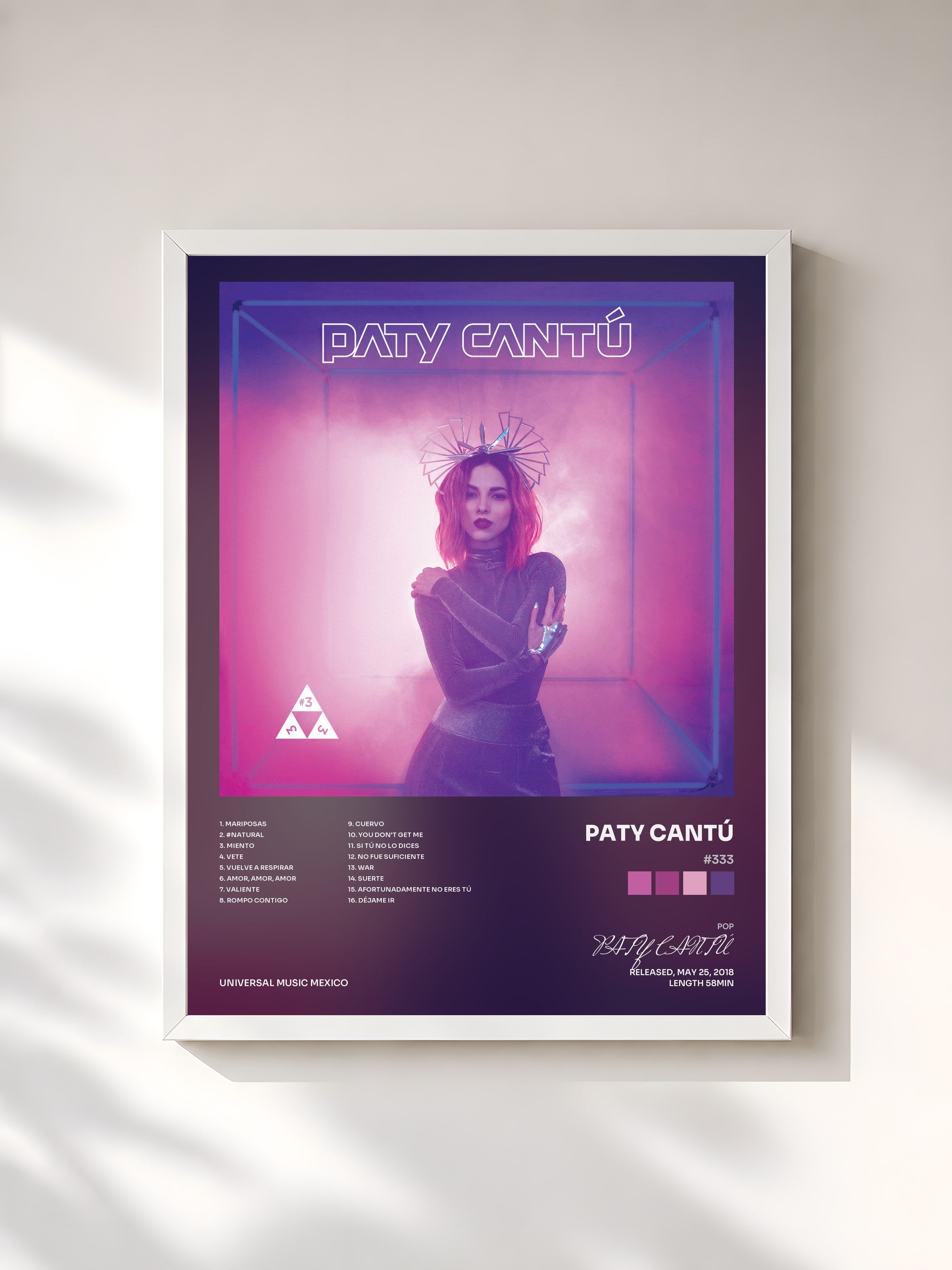 #blanc Tableau de l'album #333 de PATY CANTÚ, cadre blanc, imprimé et encadré en France