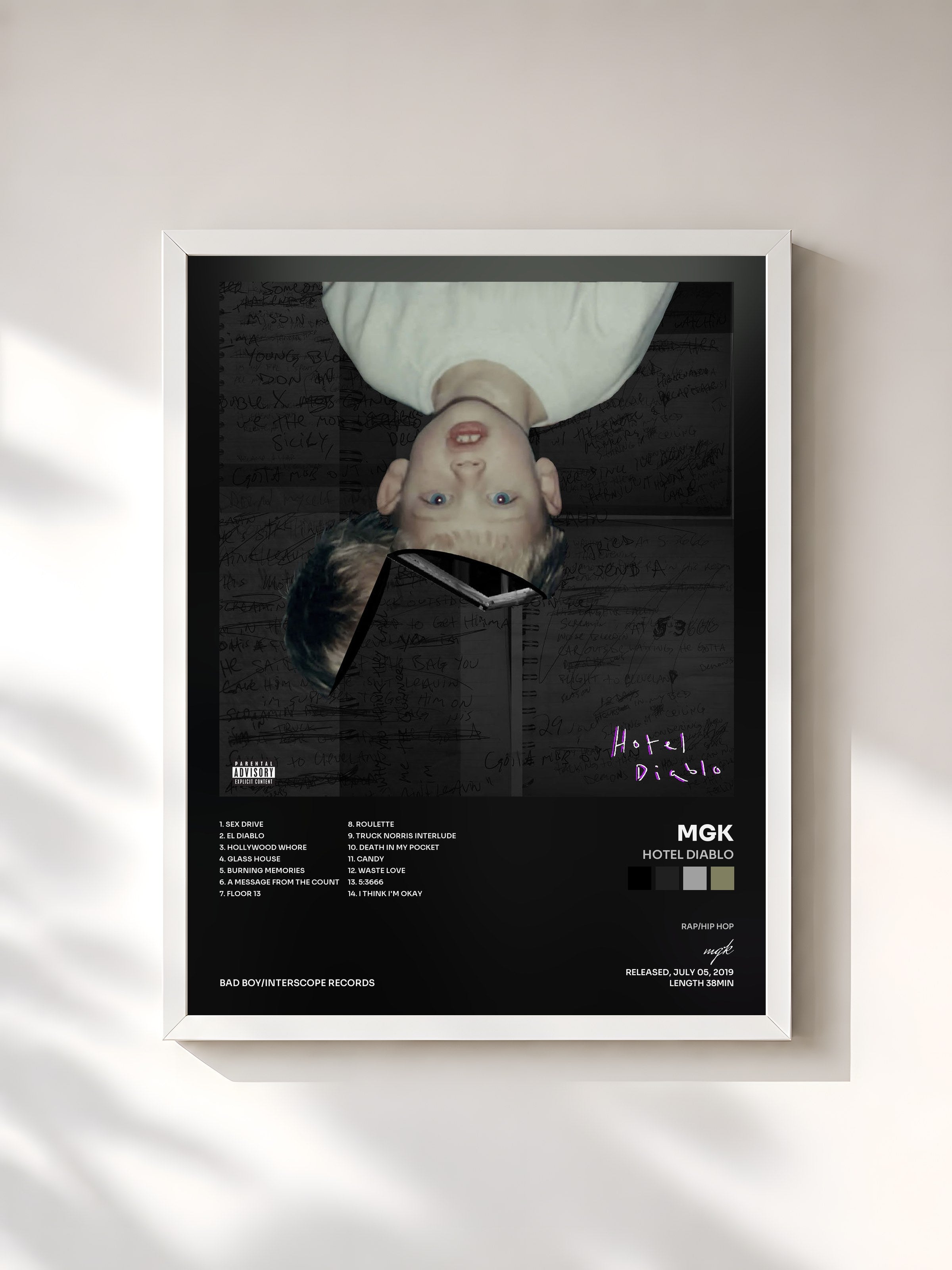 #blanc Tableau de l'album Hotel Diablo de mgk, cadre blanc, imprimé et encadré en France