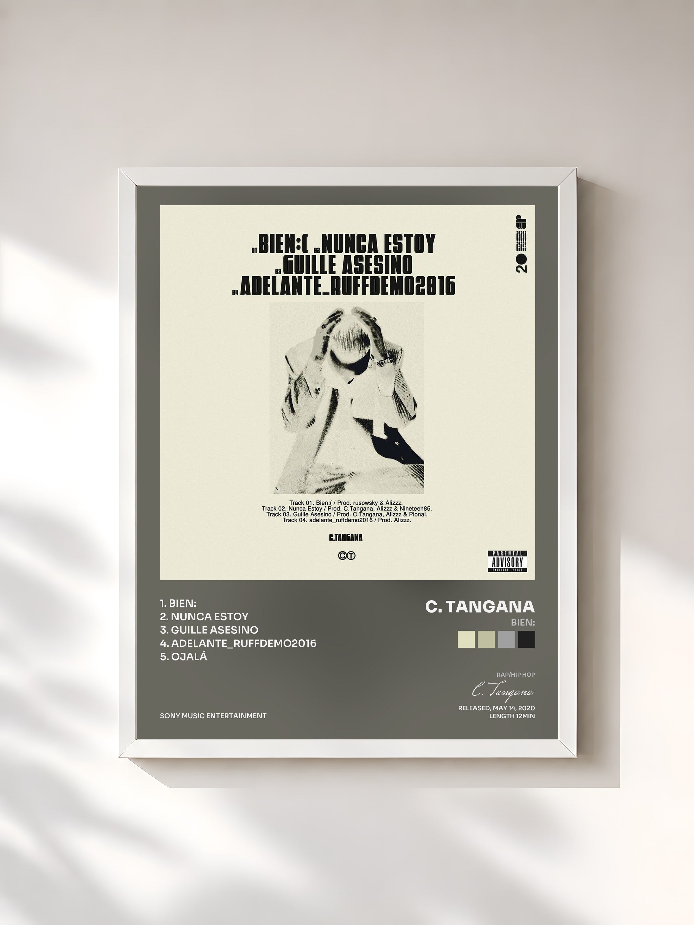 #blanc Tableau de l'album Bien:( de C. Tangana, cadre blanc, imprimé et encadré en France