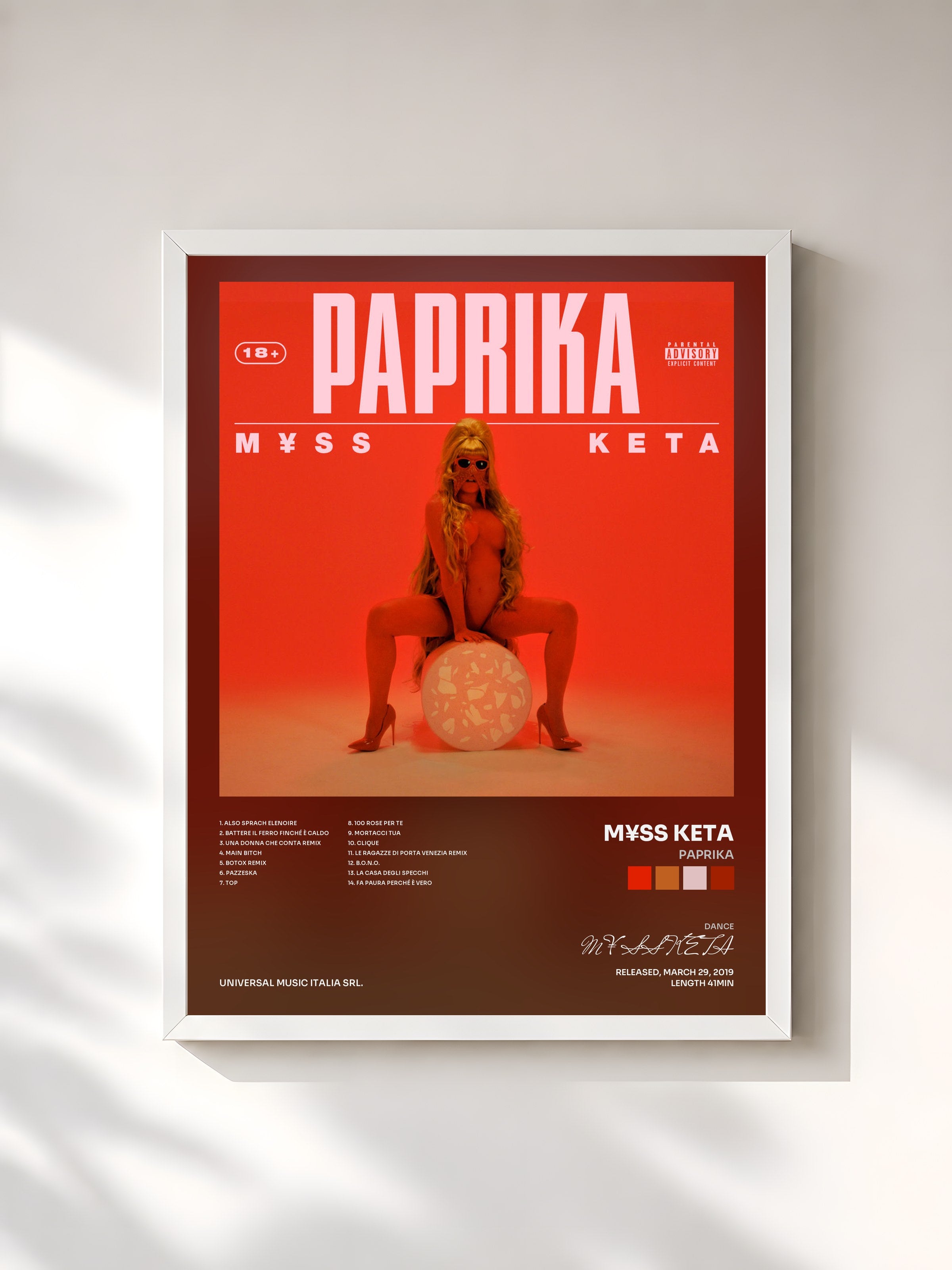 #blanc Tableau de l'album PAPRIKA de M¥SS KETA, cadre blanc, imprimé et encadré en France