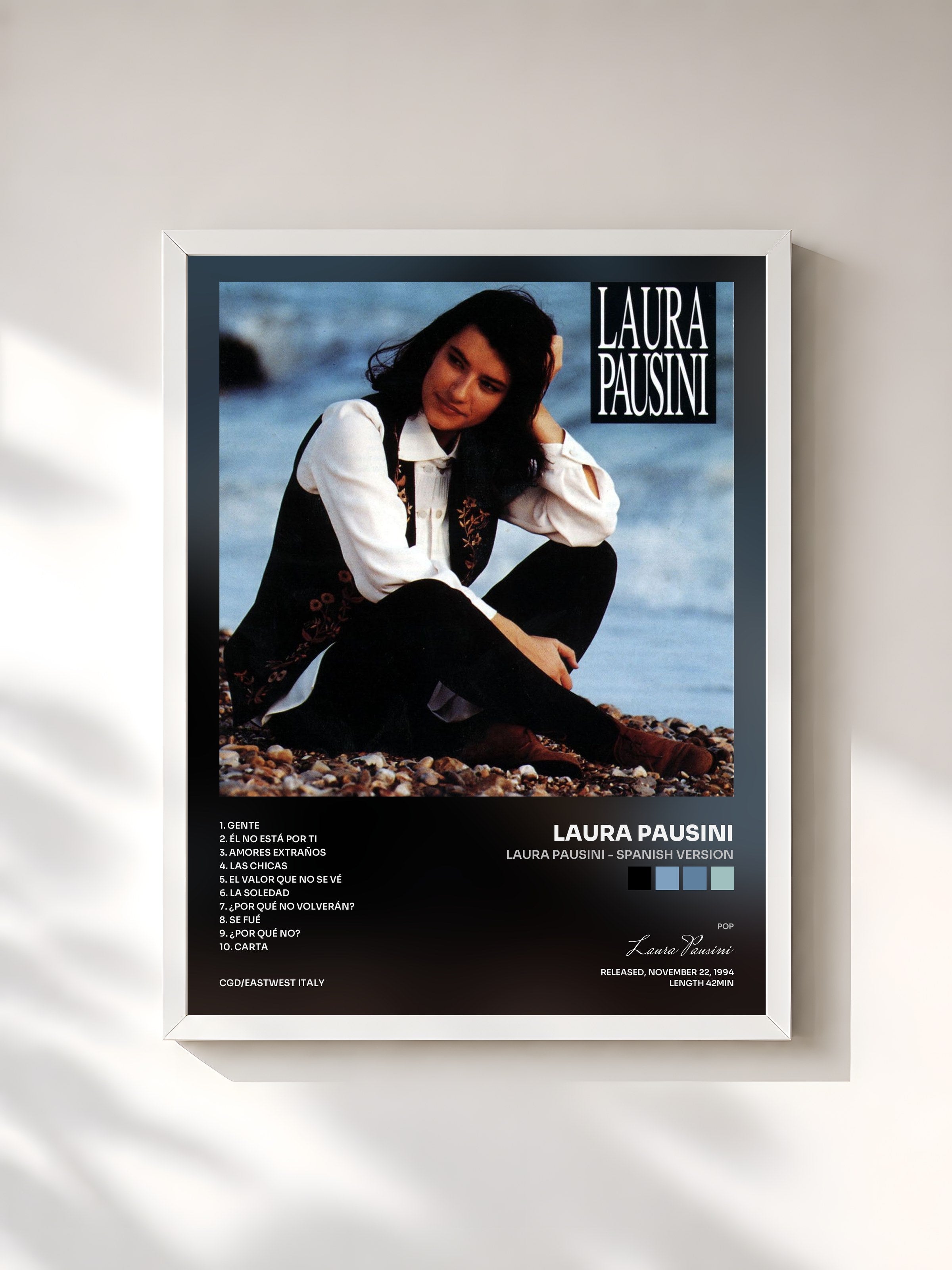 #blanc Tableau de l'album Laura Pausini - Spanish Version de Laura Pausini, cadre blanc, imprimé et encadré en France