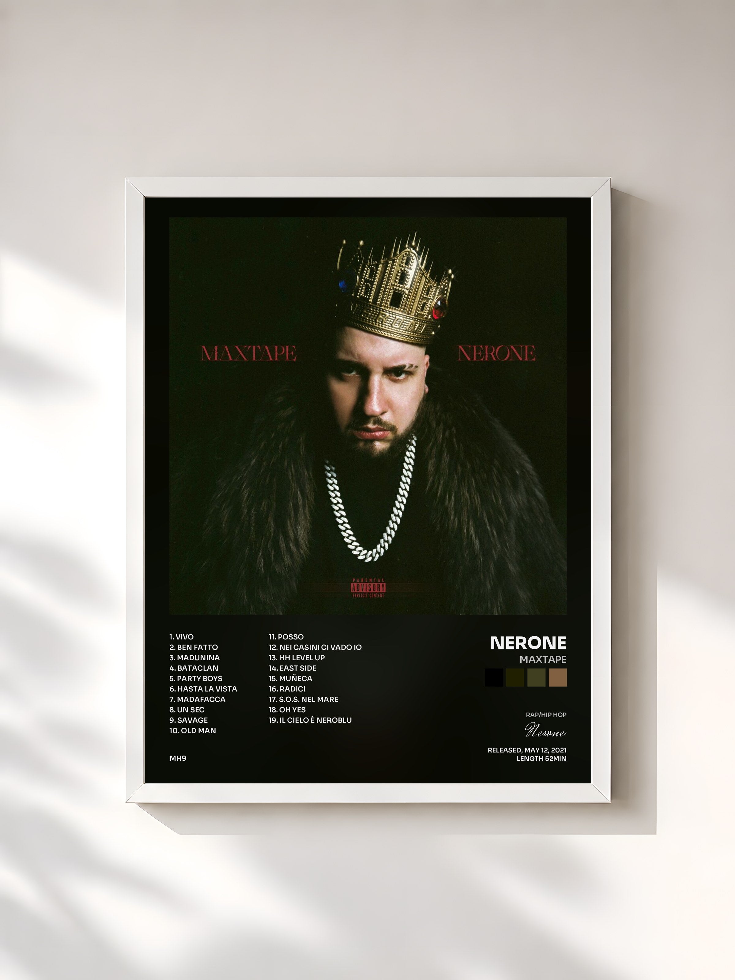 #blanc Tableau de l'album MAXTAPE de Nerone, cadre blanc, imprimé et encadré en France