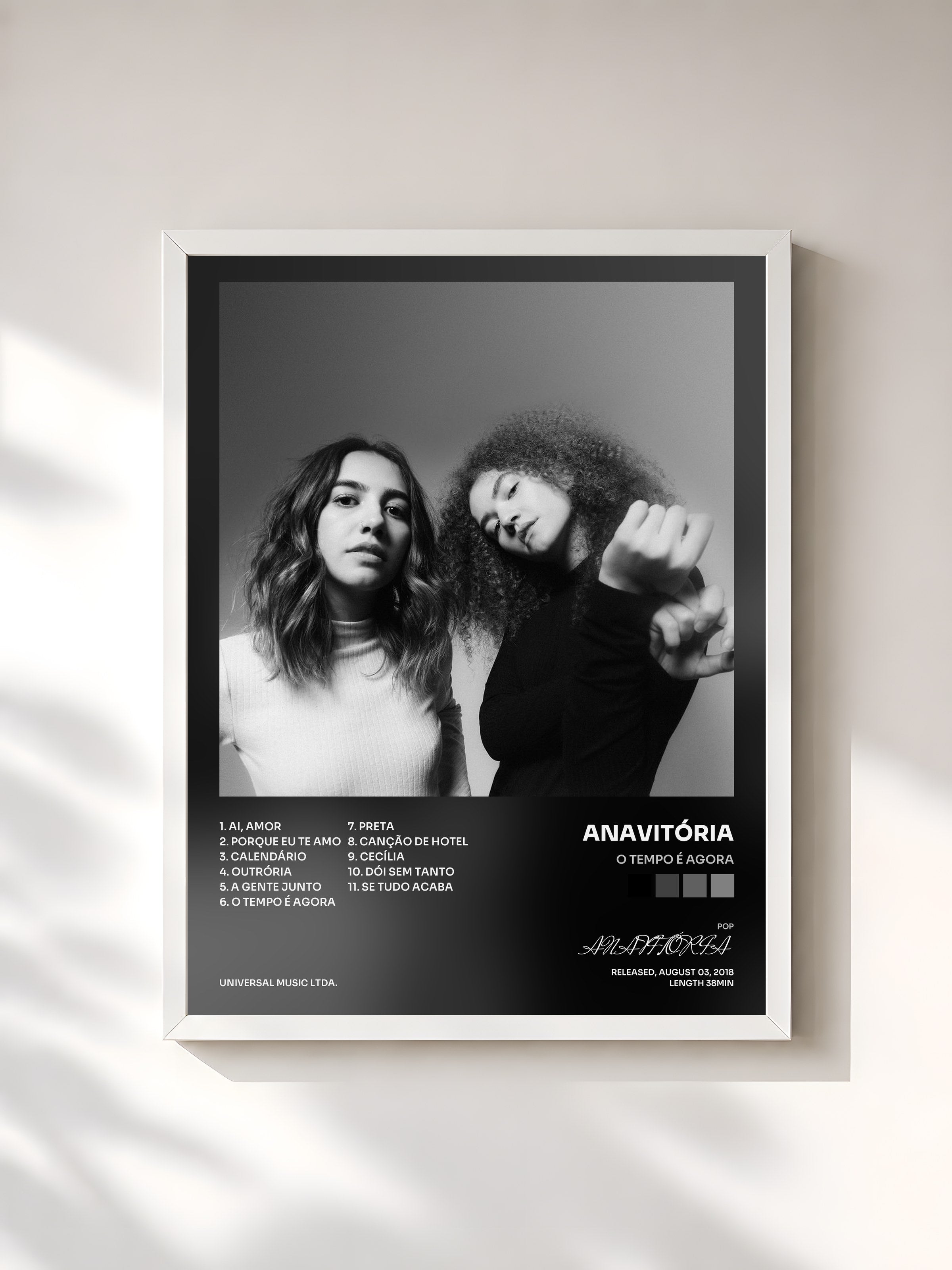 #blanc Tableau de l'album O Tempo É Agora de ANAVITÓRIA, cadre blanc, imprimé et encadré en France