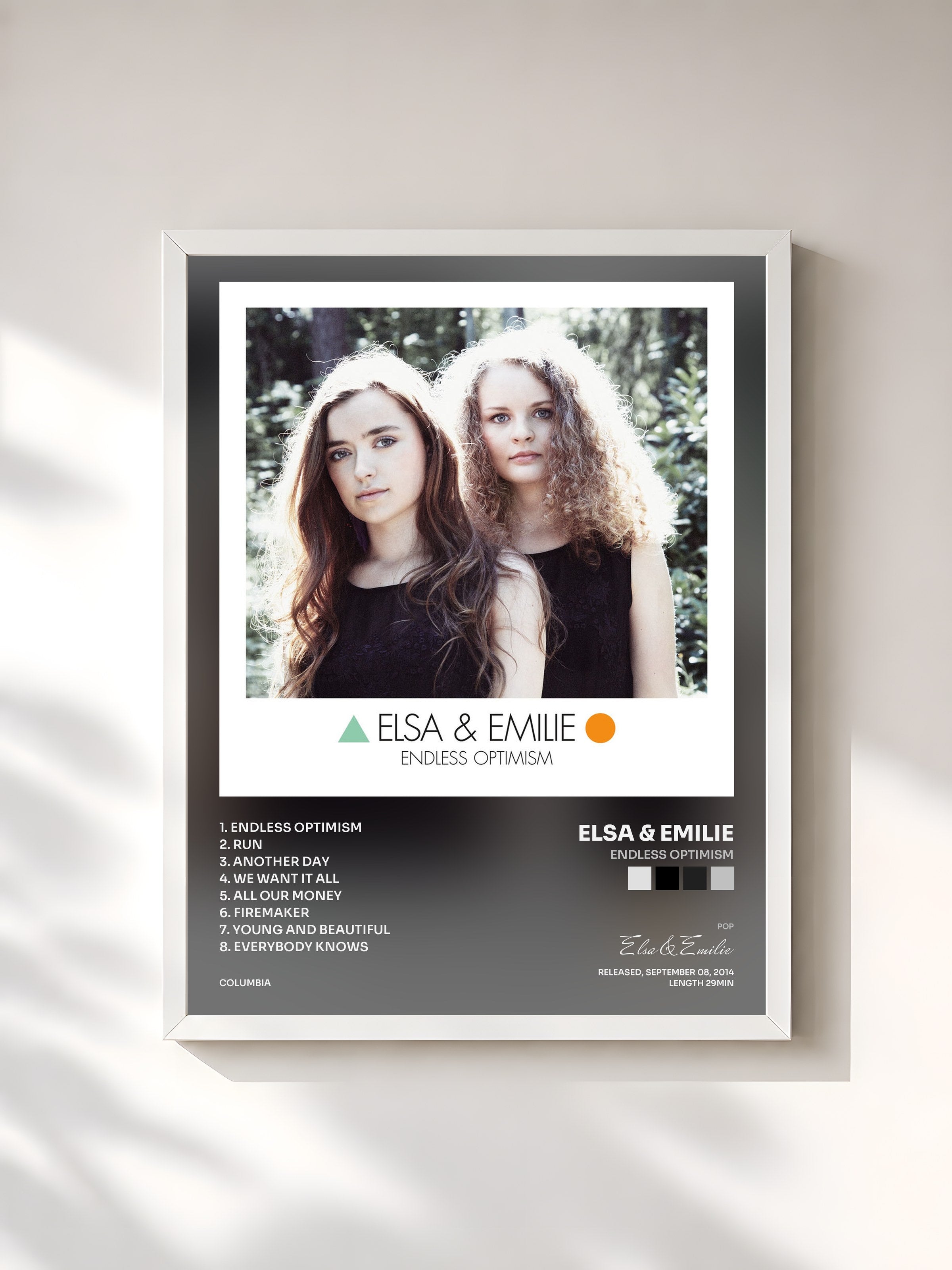 #blanc Tableau de l'album Endless Optimism de Elsa & Emilie, cadre blanc, imprimé et encadré en France