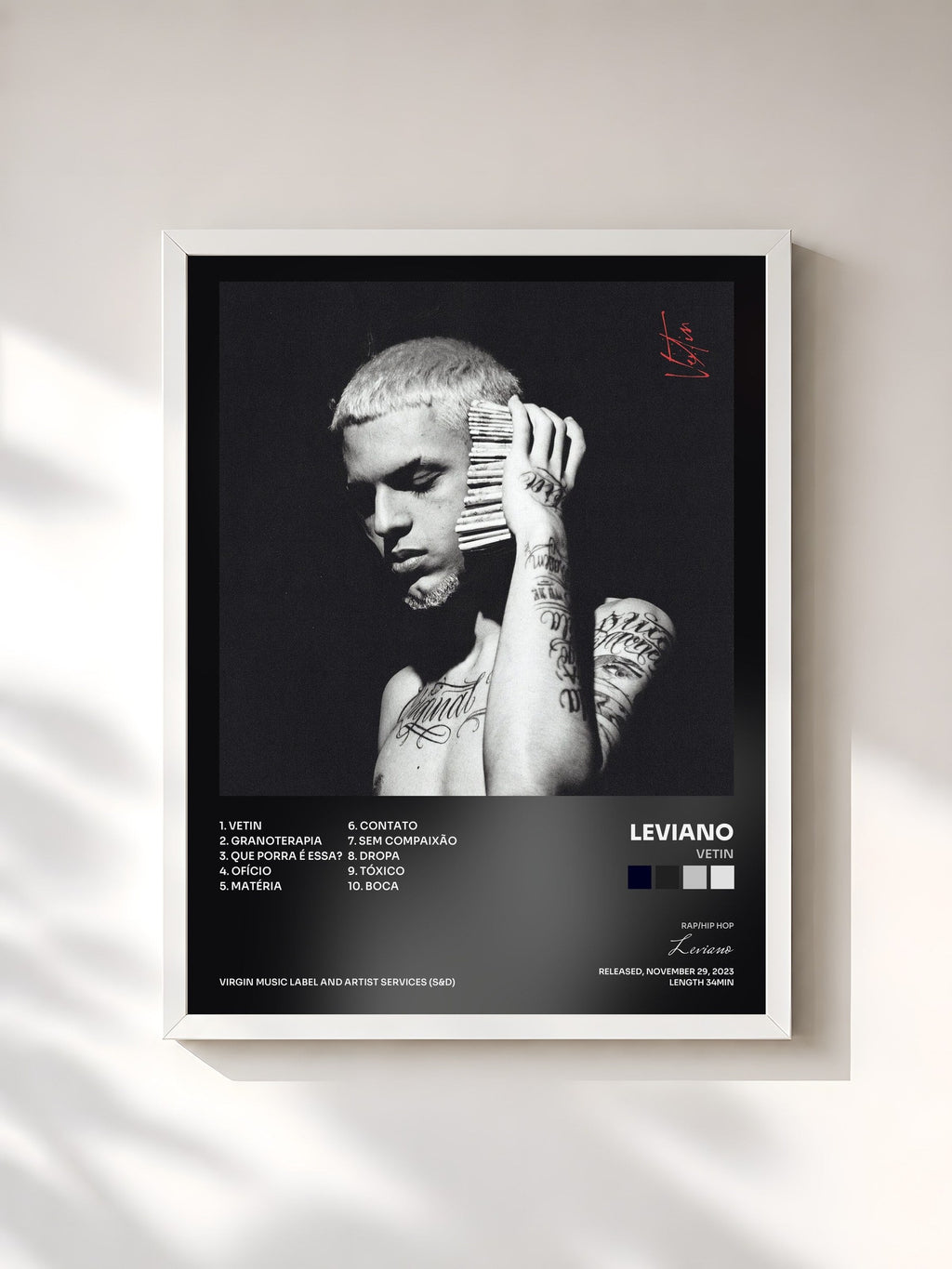 #blanc Vetin by Leviano as a framed art print, white frame, printed and framed in France