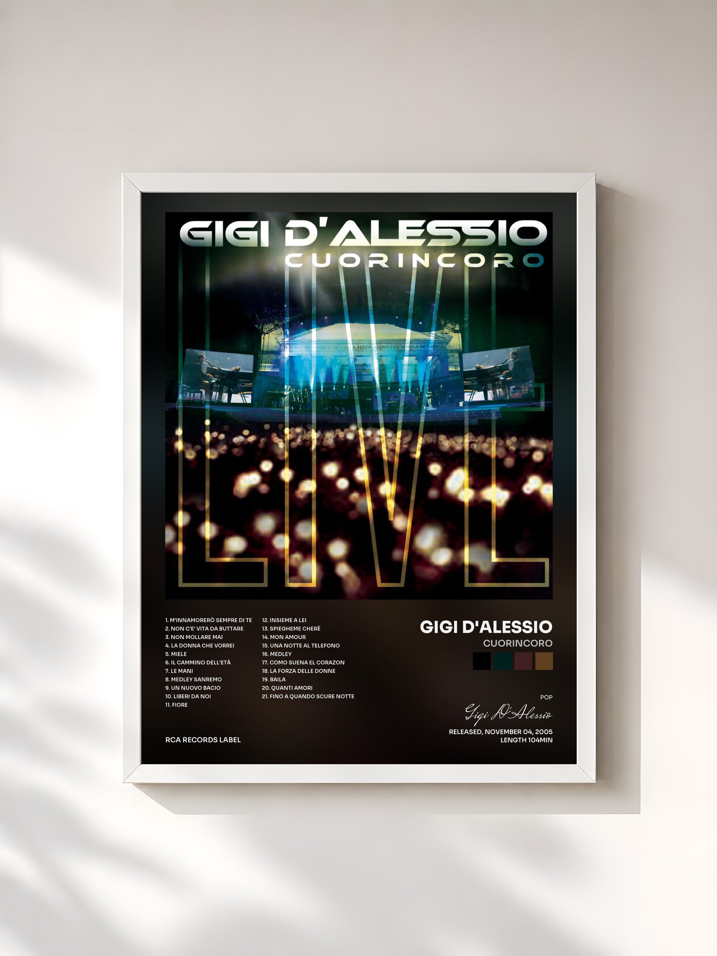 #blanc Tableau de l'album Cuorincoro de Gigi D'Alessio, cadre blanc, imprimé et encadré en France