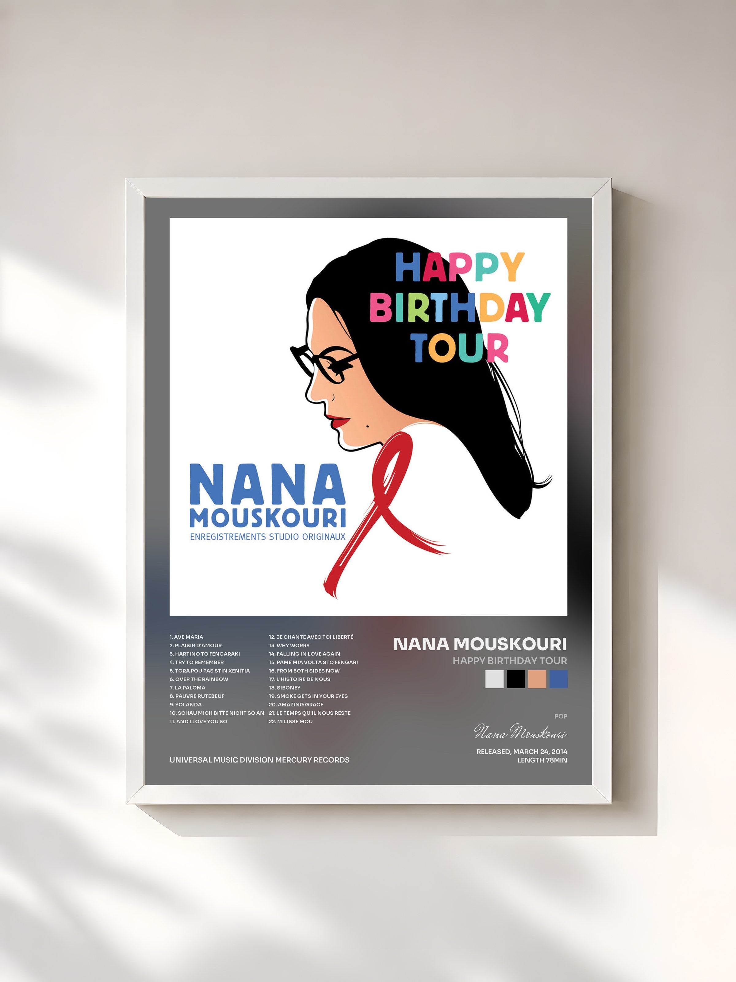 #blanc Tableau de l'album Happy Birthday Tour de Nana Mouskouri, cadre blanc, imprimé et encadré en France