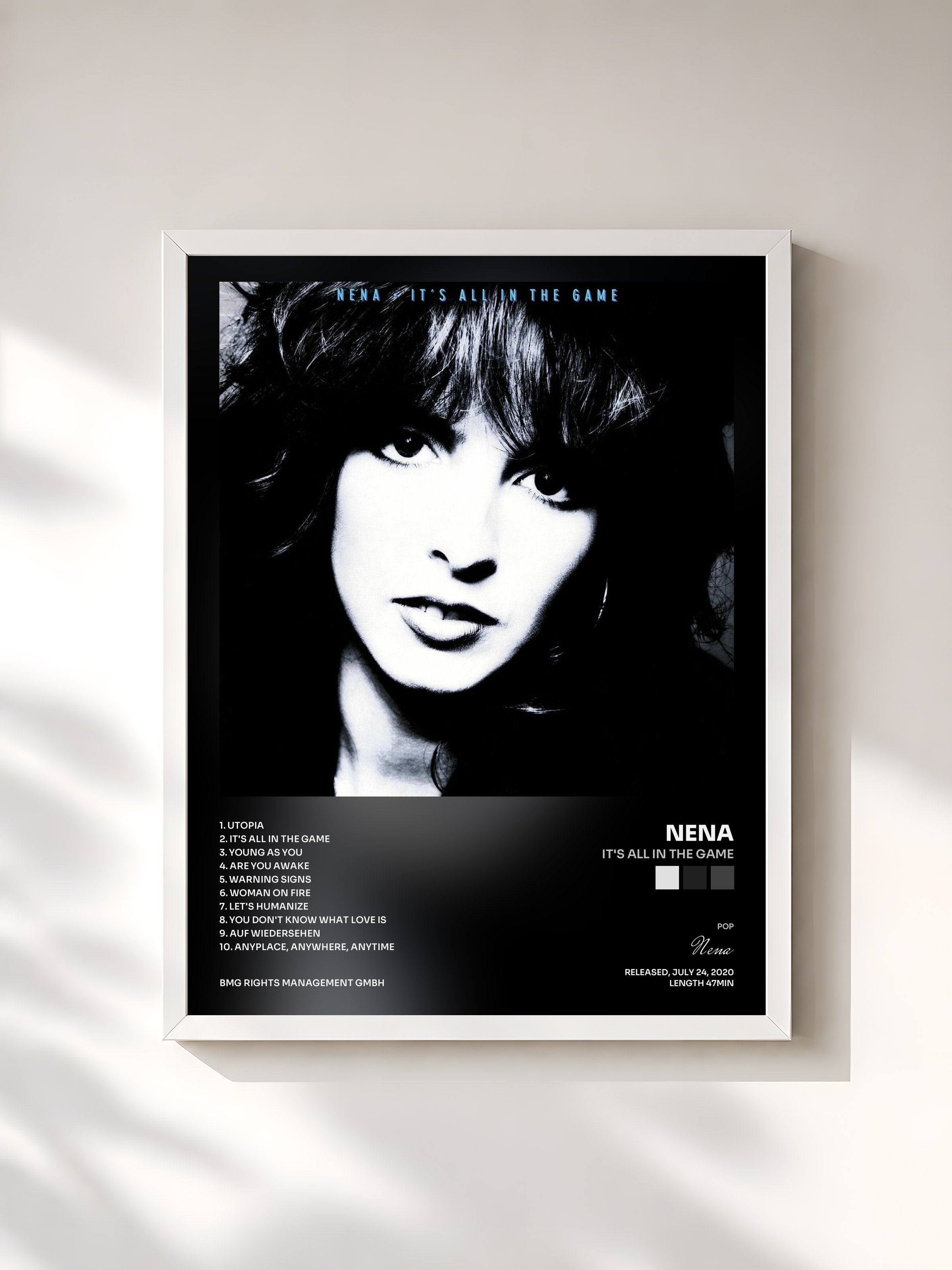 #blanc Tableau de l'album It's All in the Game de Nena, cadre blanc, imprimé et encadré en France