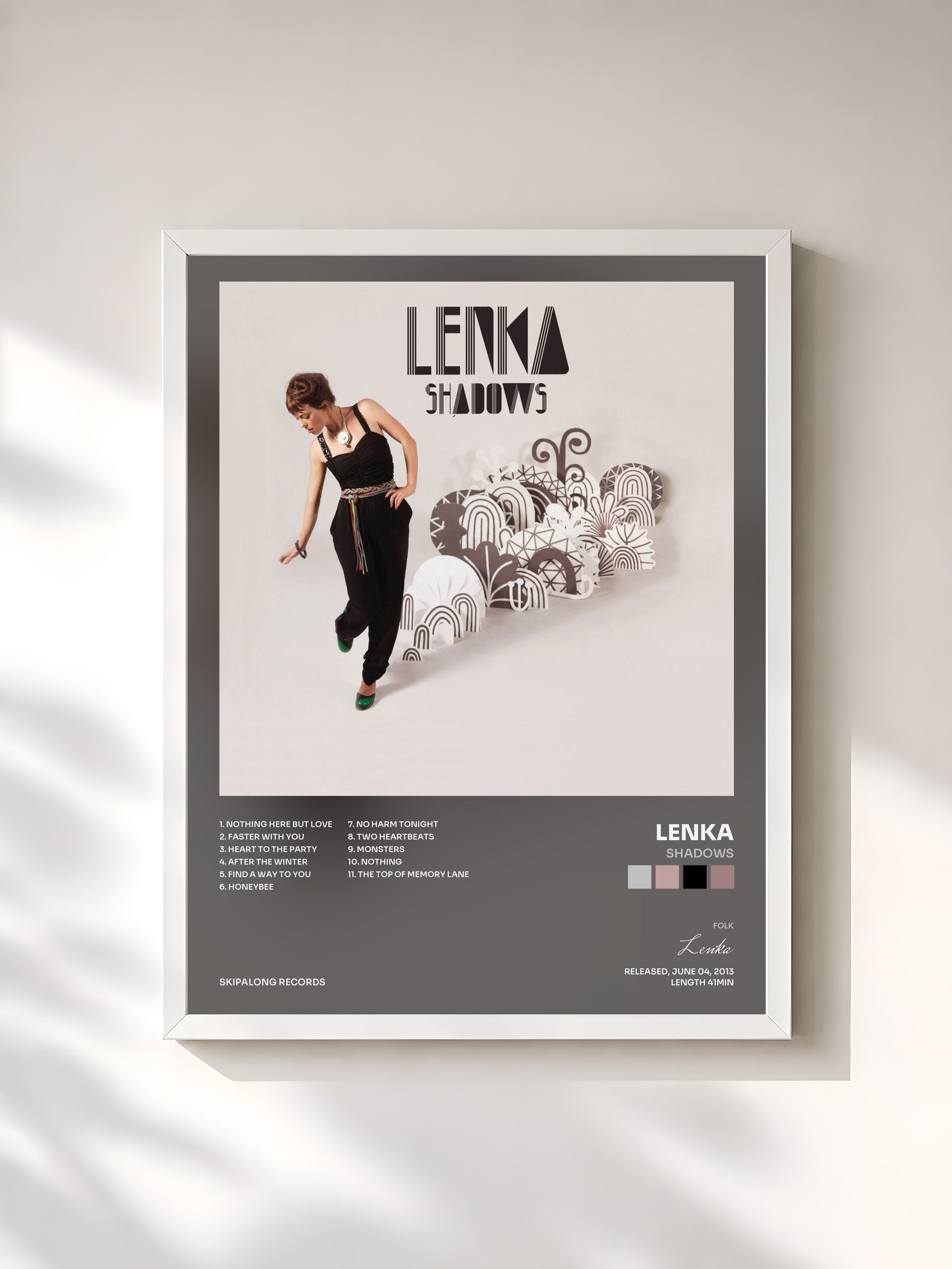 #blanc Tableau de l'album Shadows de Lenka, cadre blanc, imprimé et encadré en France