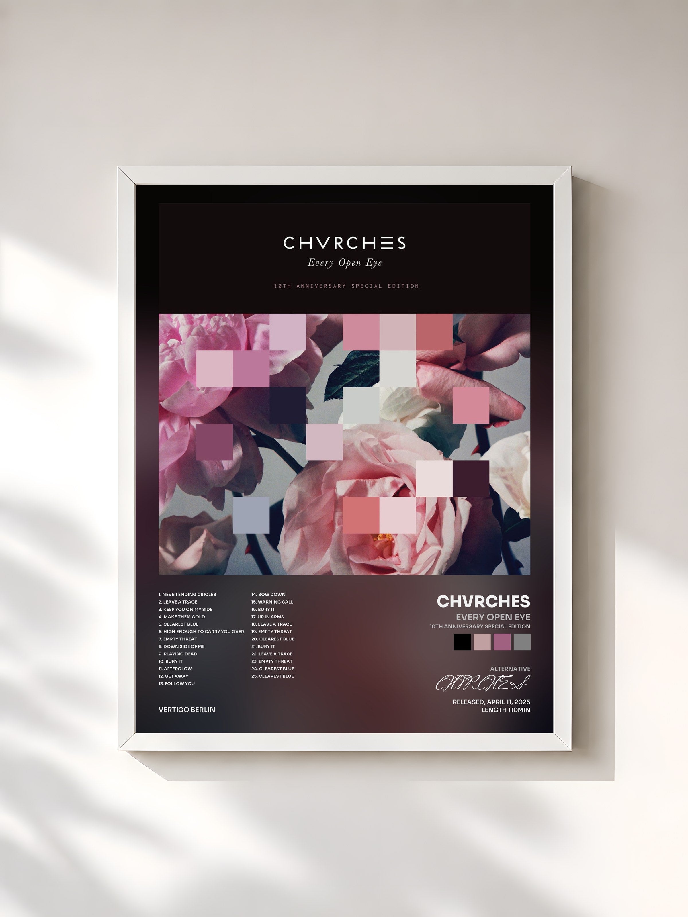 #blanc Tableau de l'album Every Open Eye (10th Anniversary Special Edition) de CHVRCHES, cadre blanc, imprimé et encadré en France
