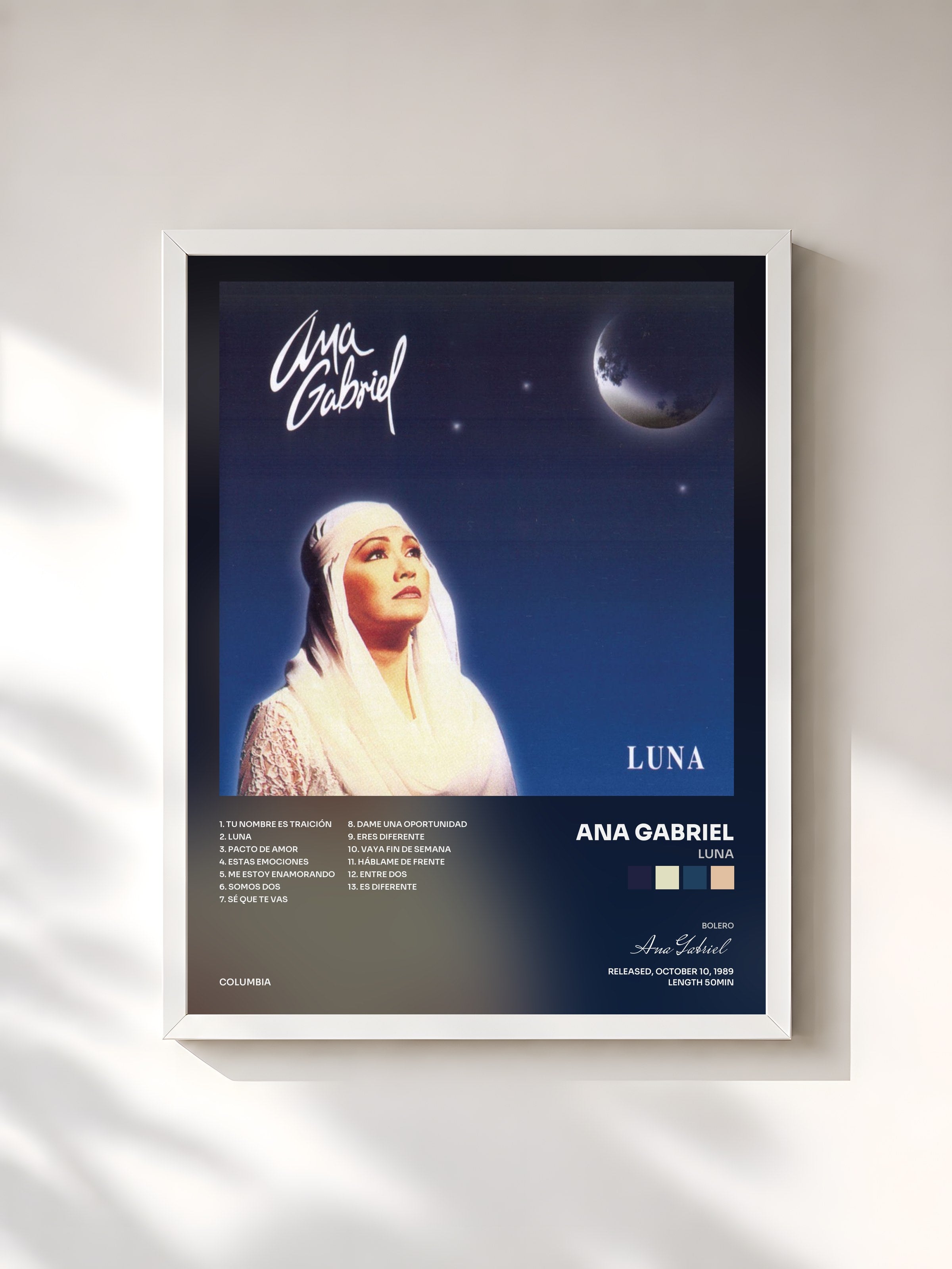 #blanc Tableau de l'album Luna de Ana Gabriel, cadre blanc, imprimé et encadré en France