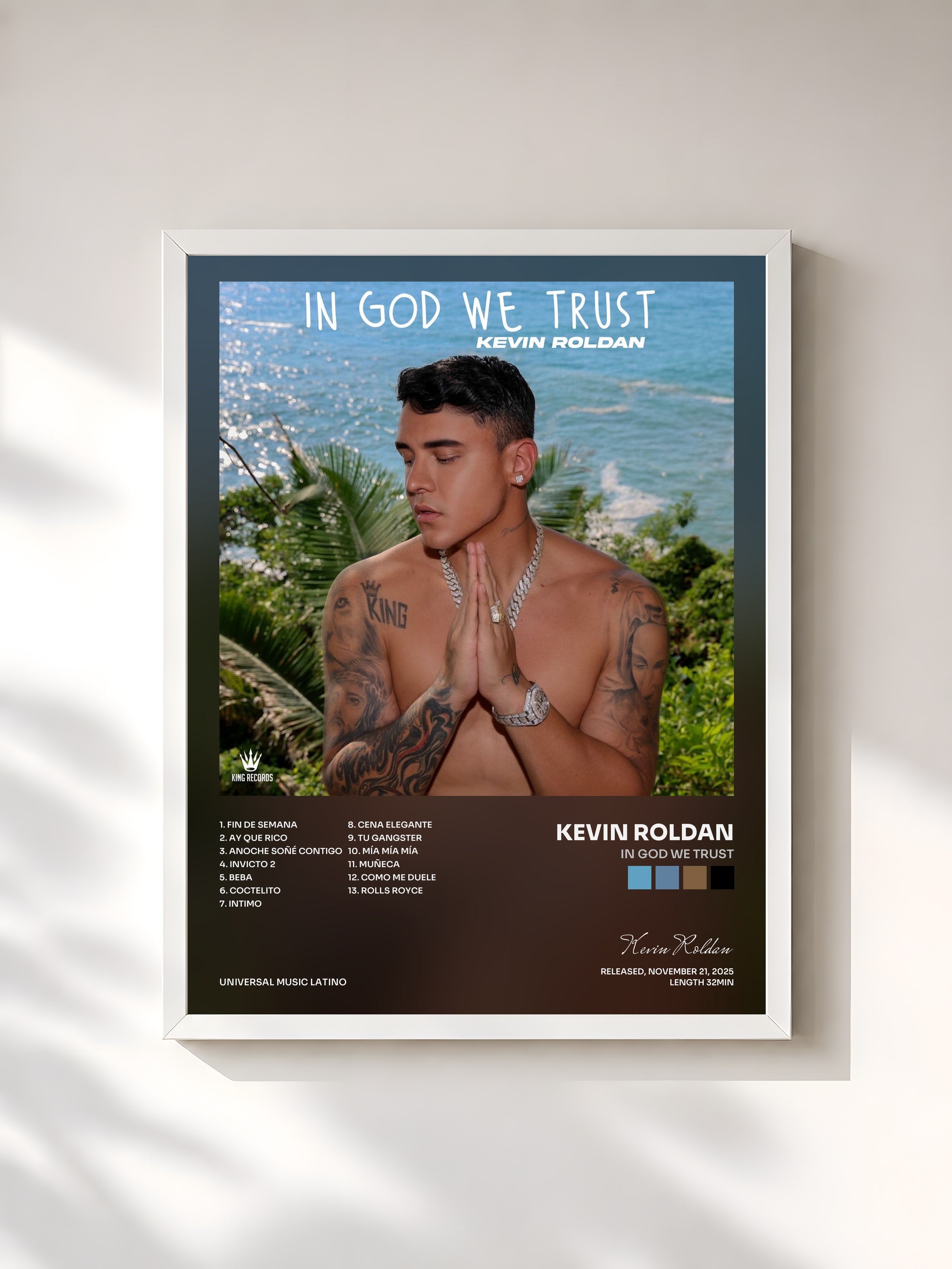 #blanc Tableau de l'album In God We Trust de Kevin Roldan, cadre blanc, imprimé et encadré en France